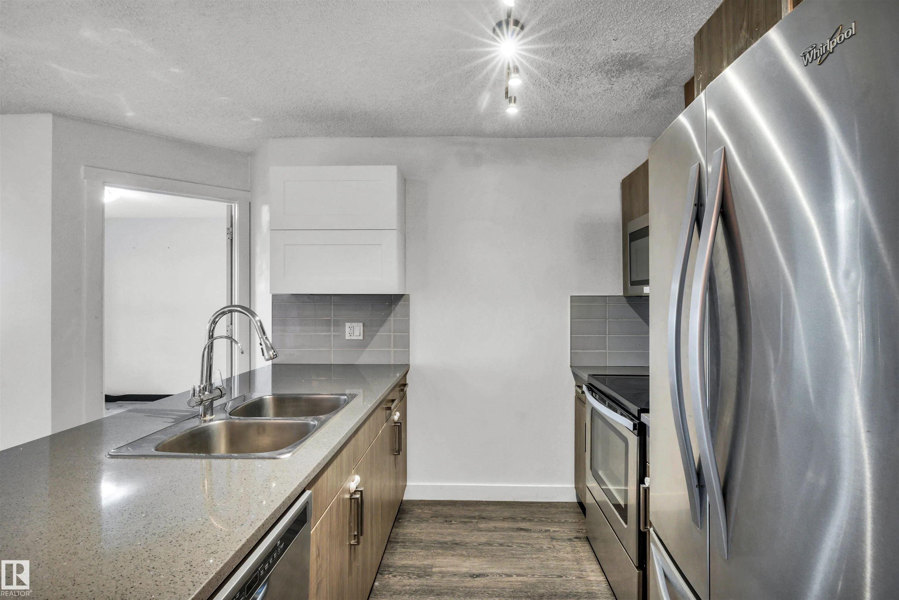 667 WATT Boulevard