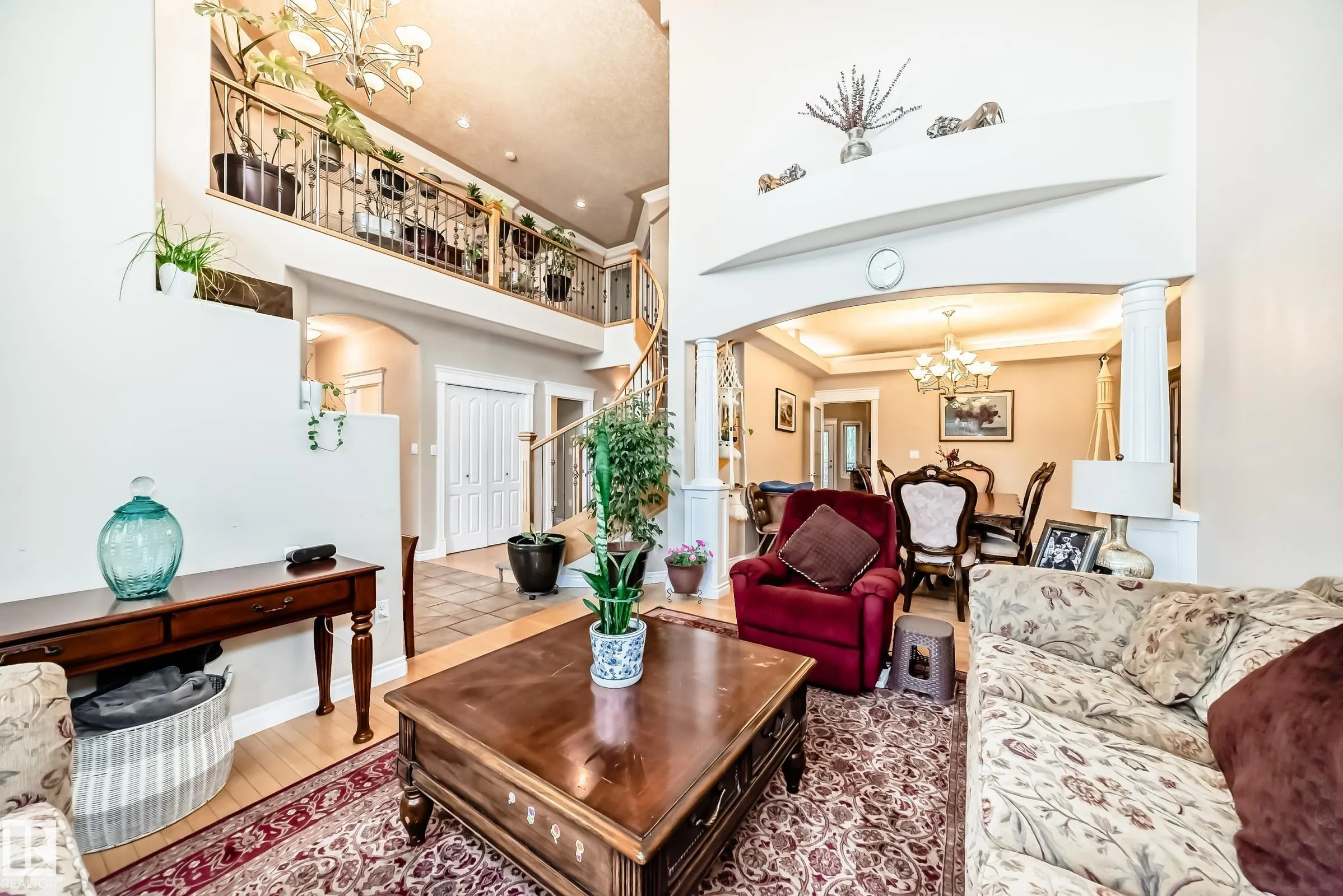 1436 BISHOP Point(e)