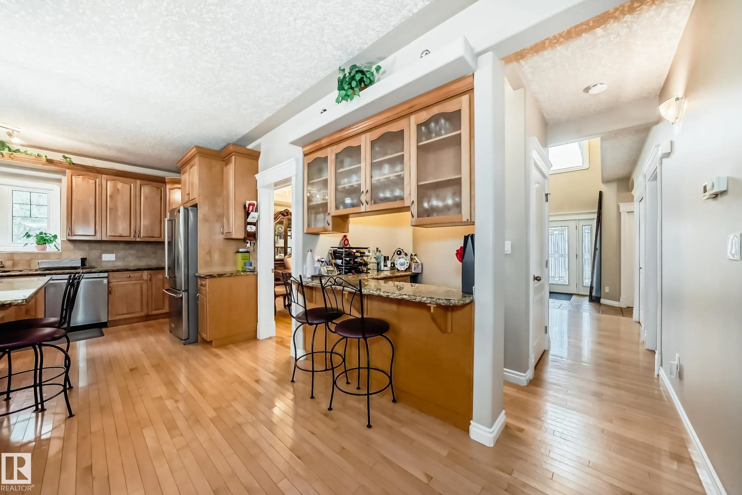 1436 BISHOP Point(e)