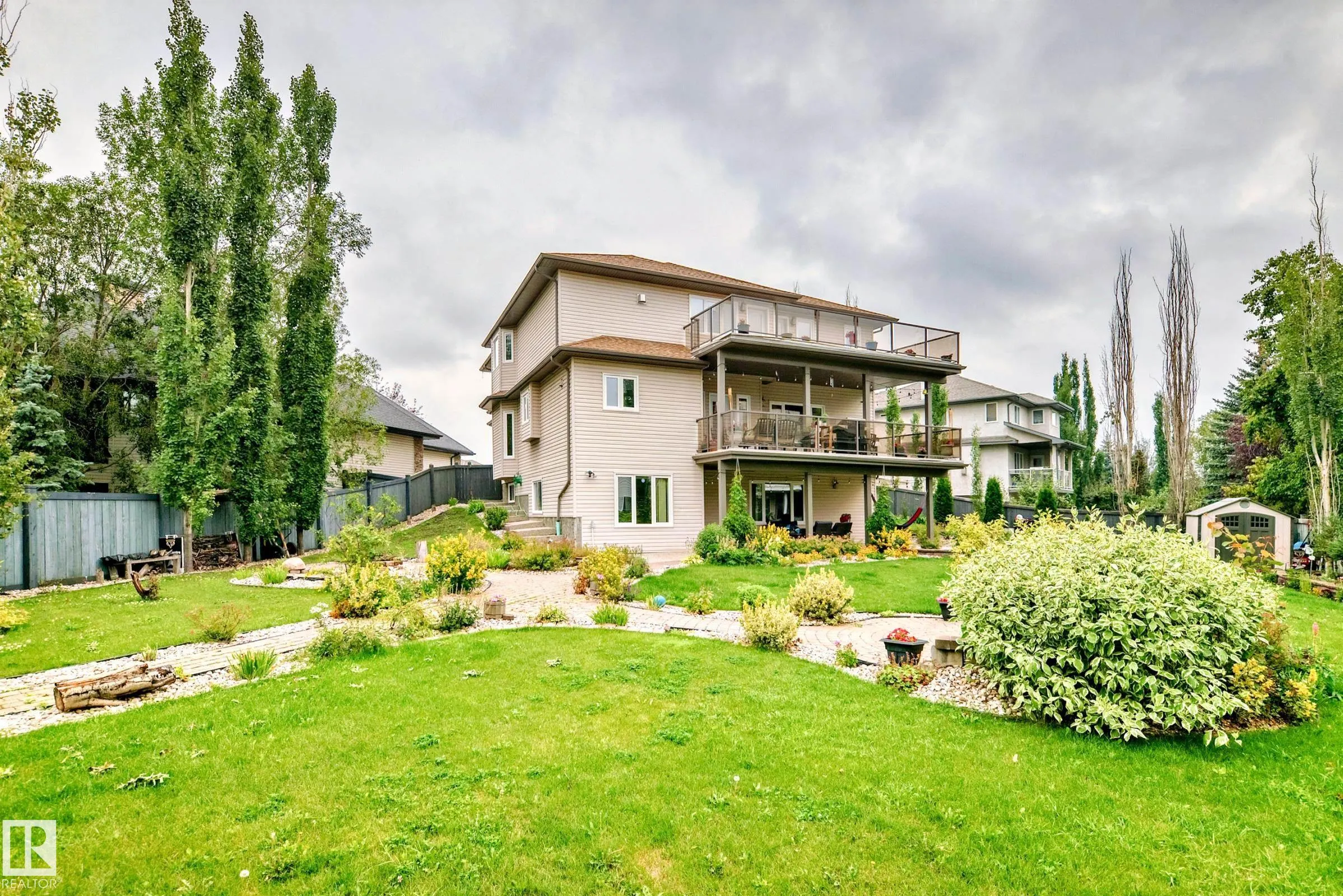 1436 BISHOP Point(e)