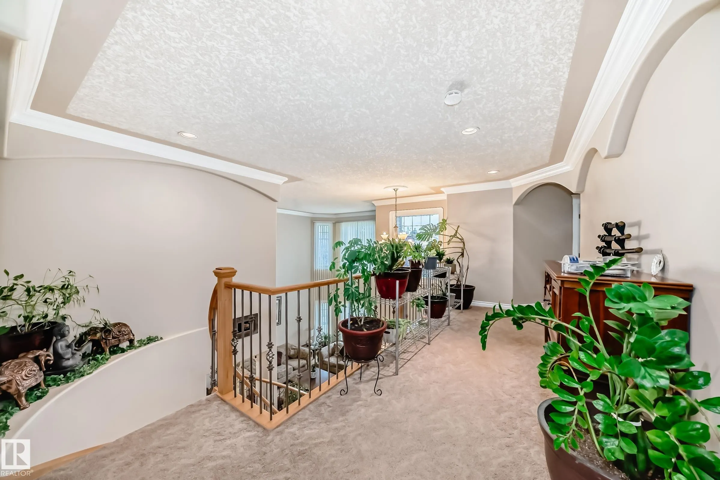 1436 BISHOP Point(e)