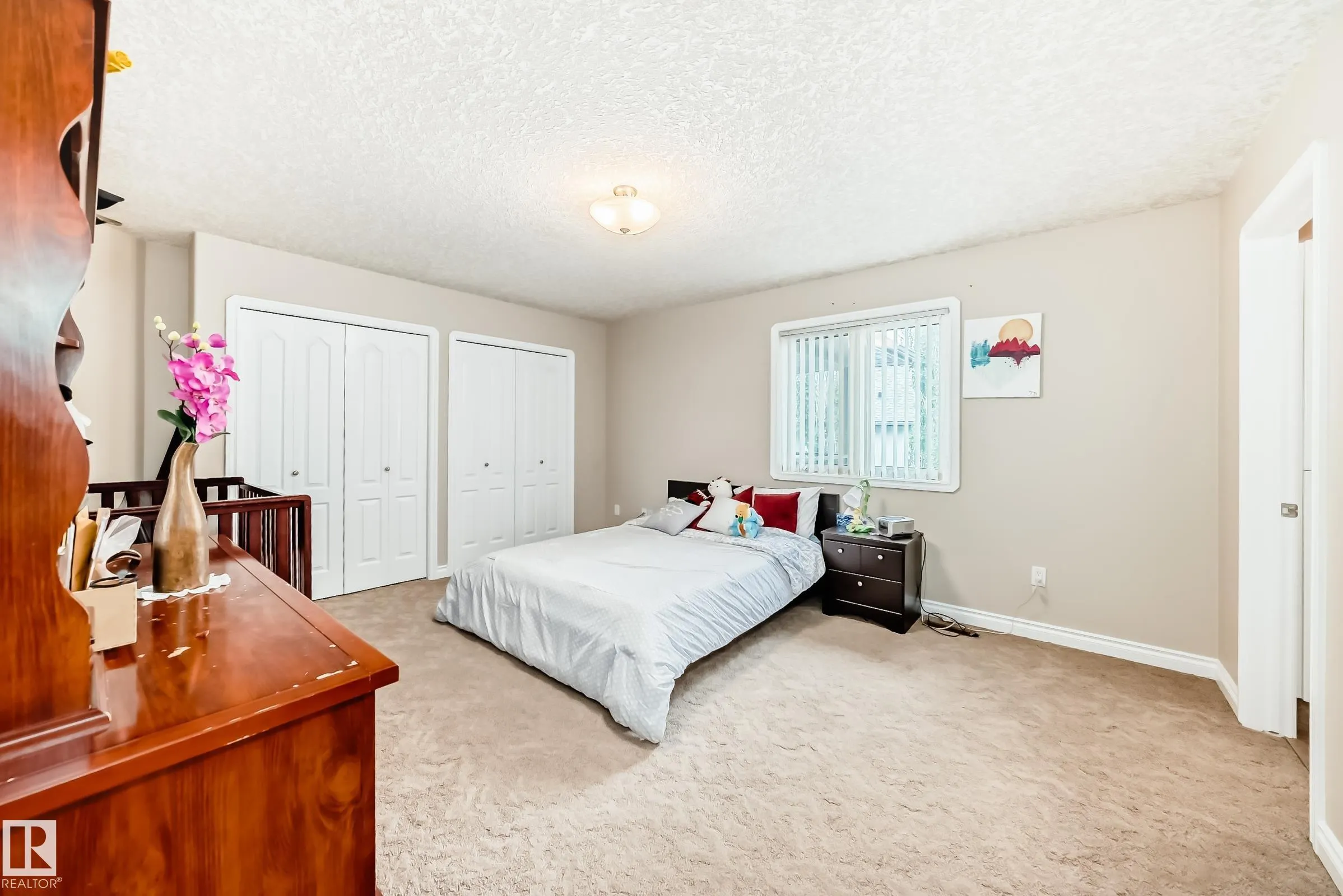 1436 BISHOP Point(e)