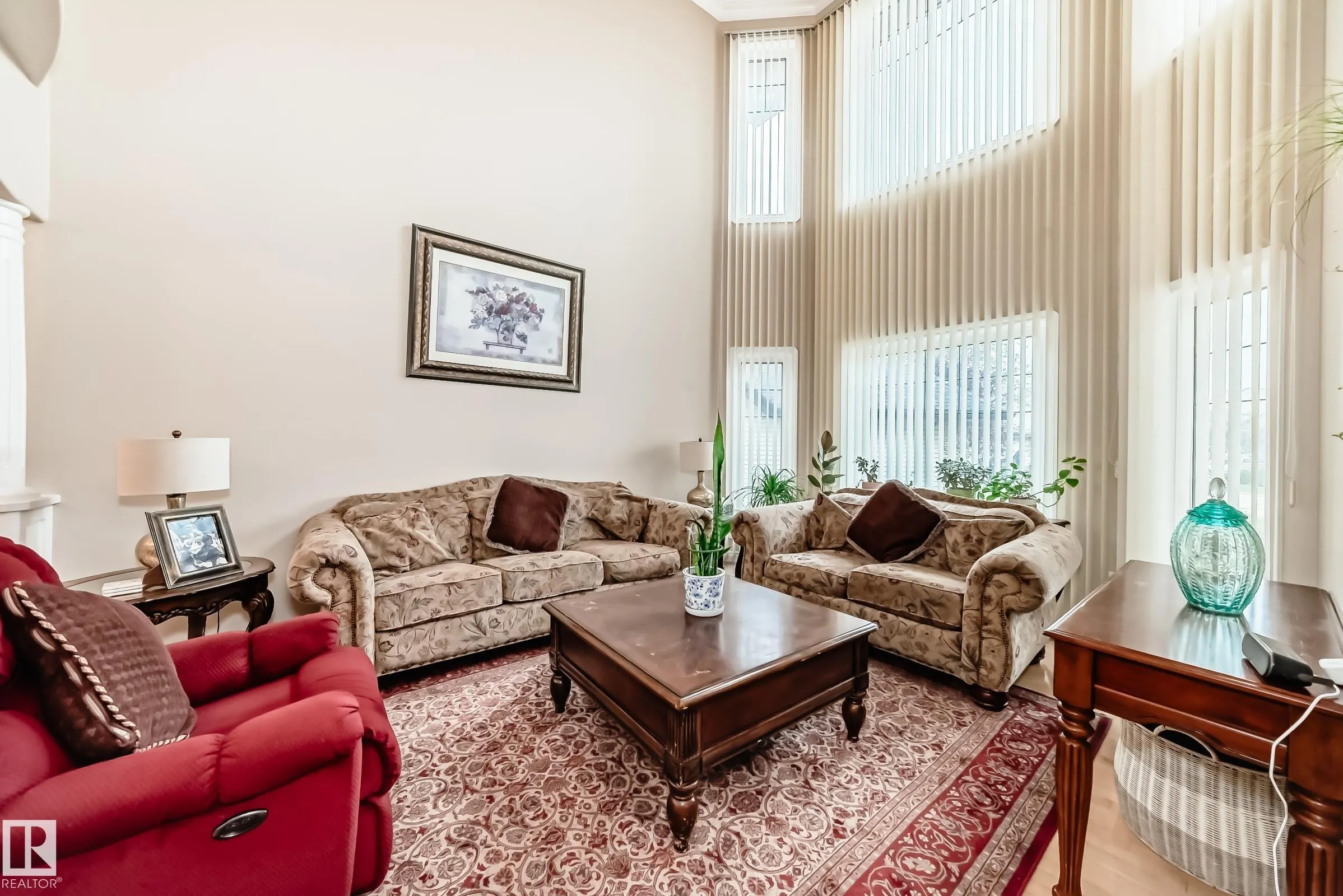 1436 BISHOP Point(e)