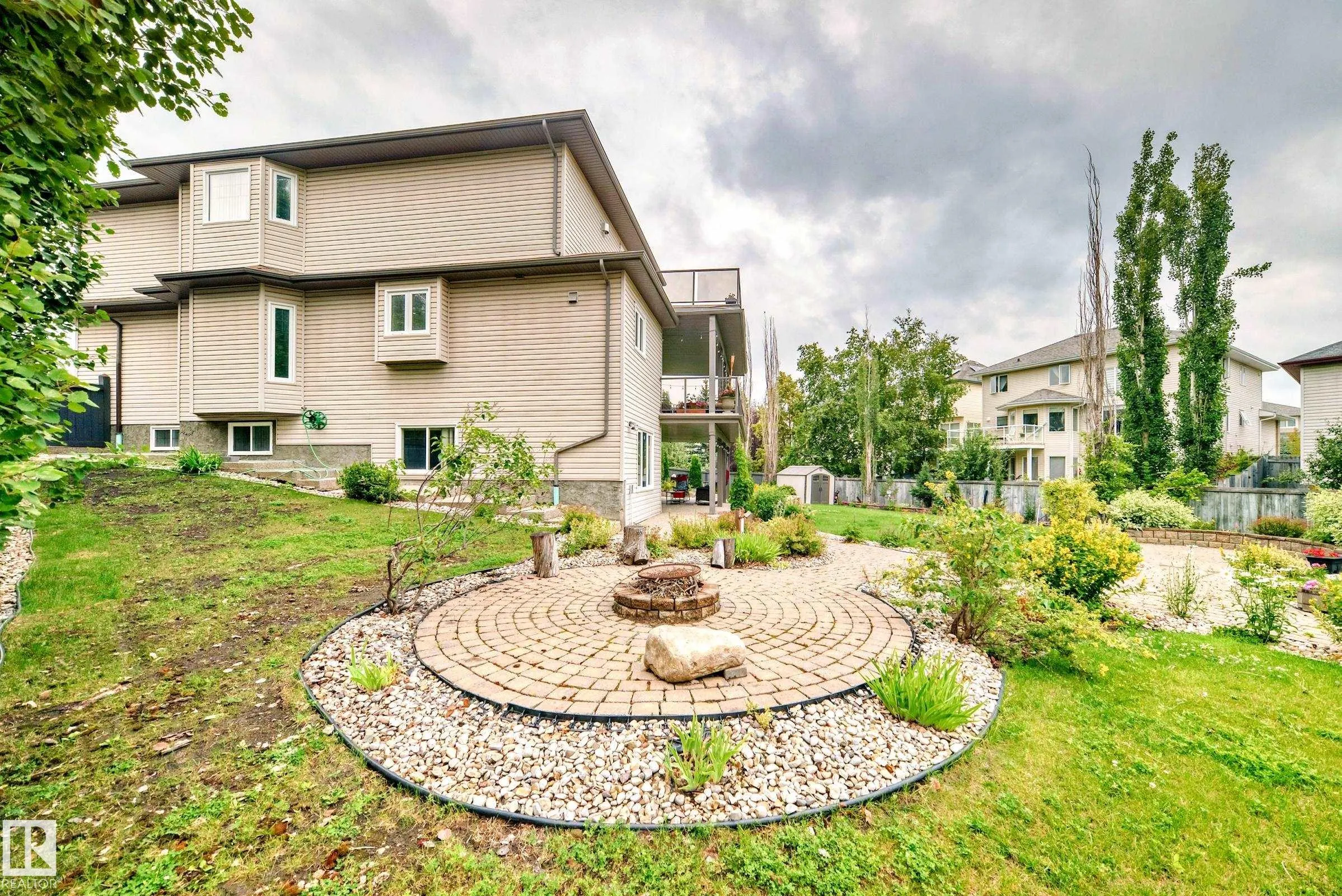 1436 BISHOP Point(e)