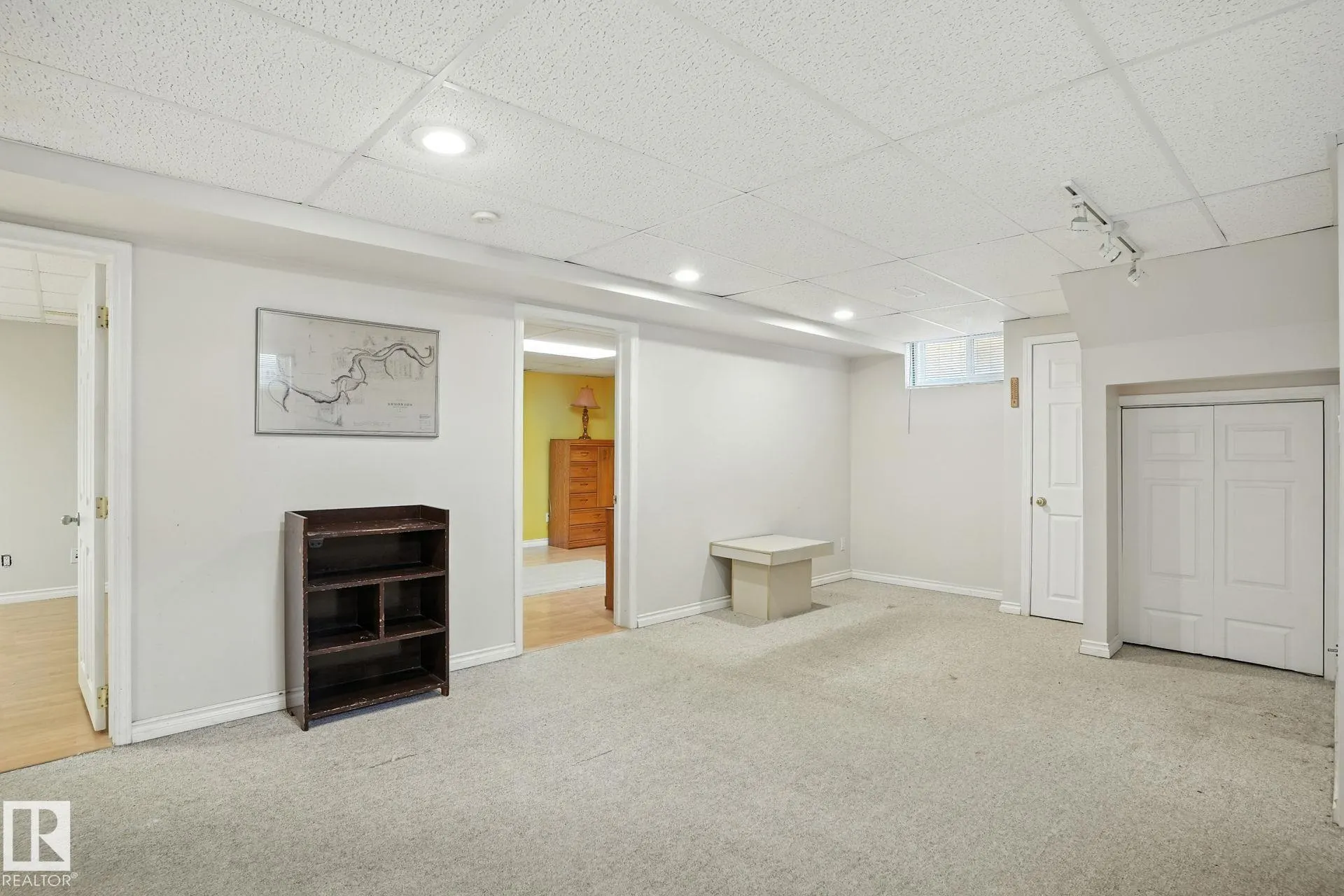 8814 160 Street