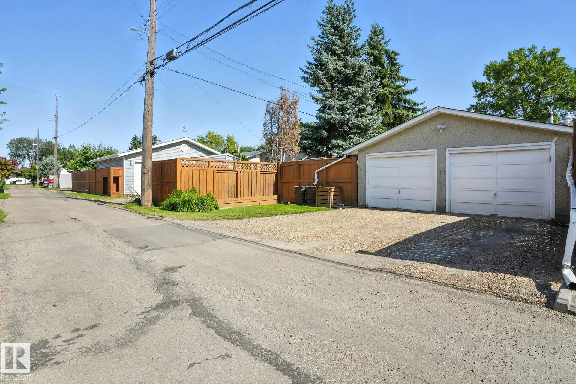 8814 160 Street