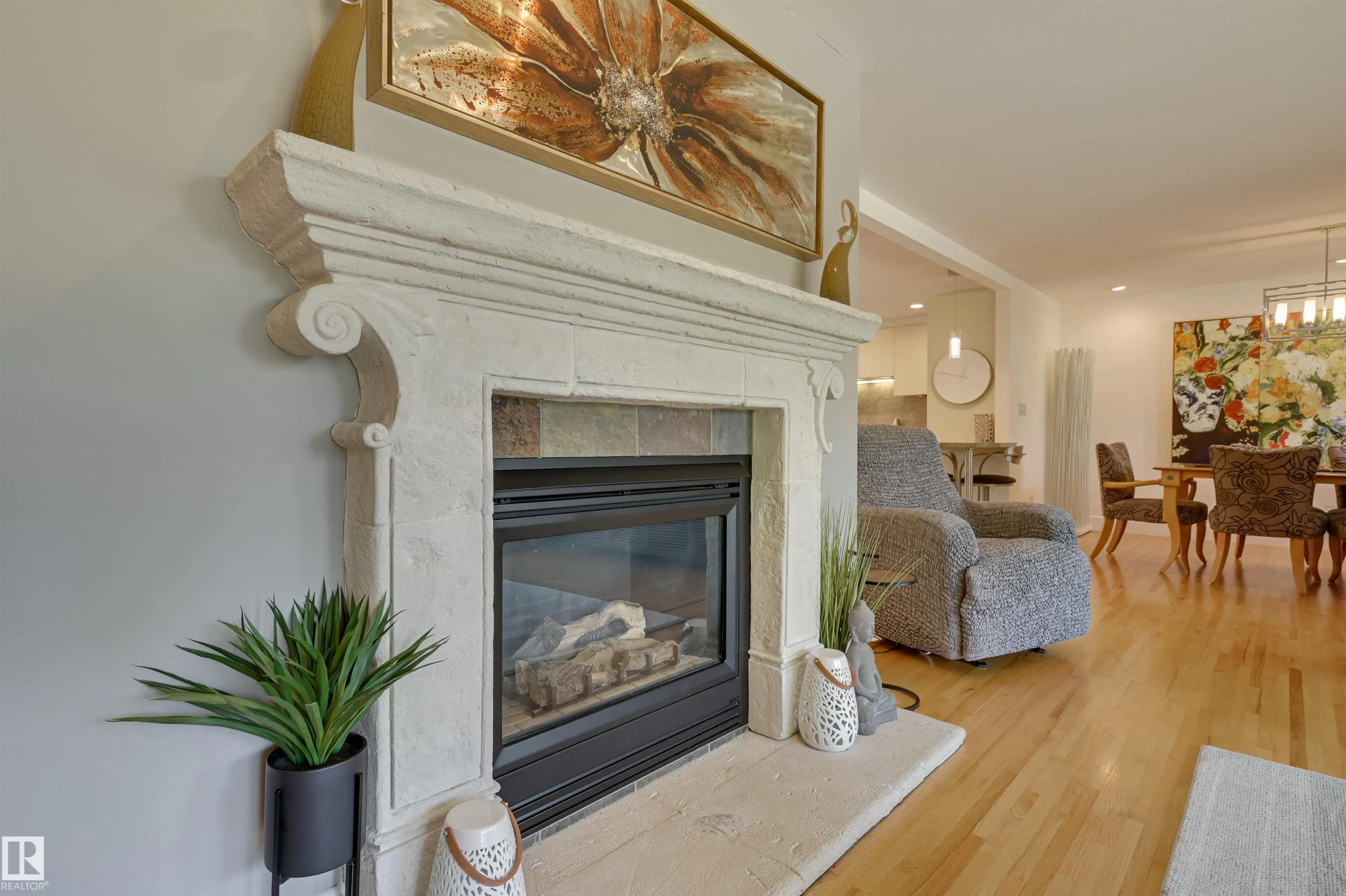 8907 SASKATCHEWAN Drive
