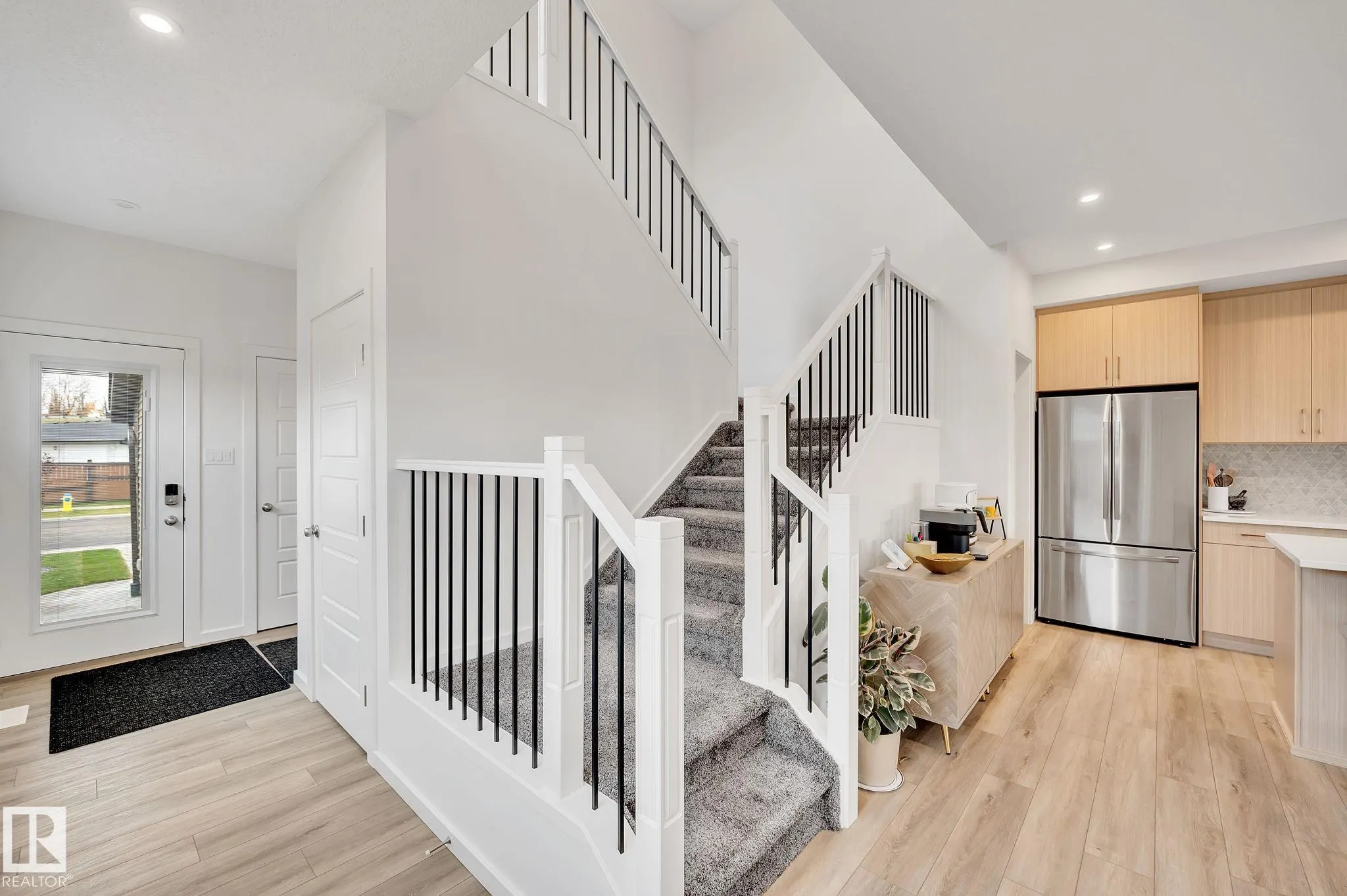 5395 Lark Landing