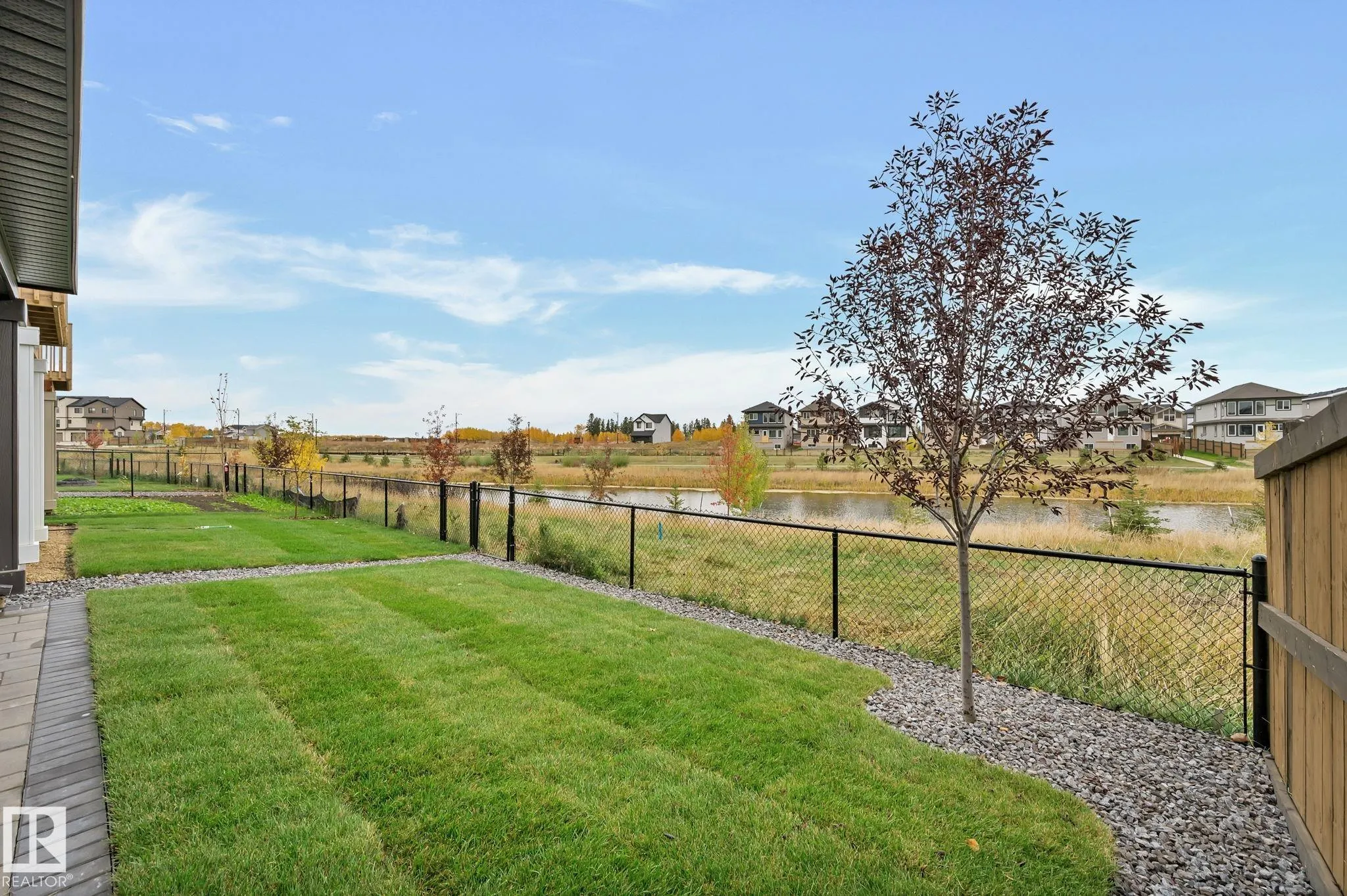 5395 Lark Landing