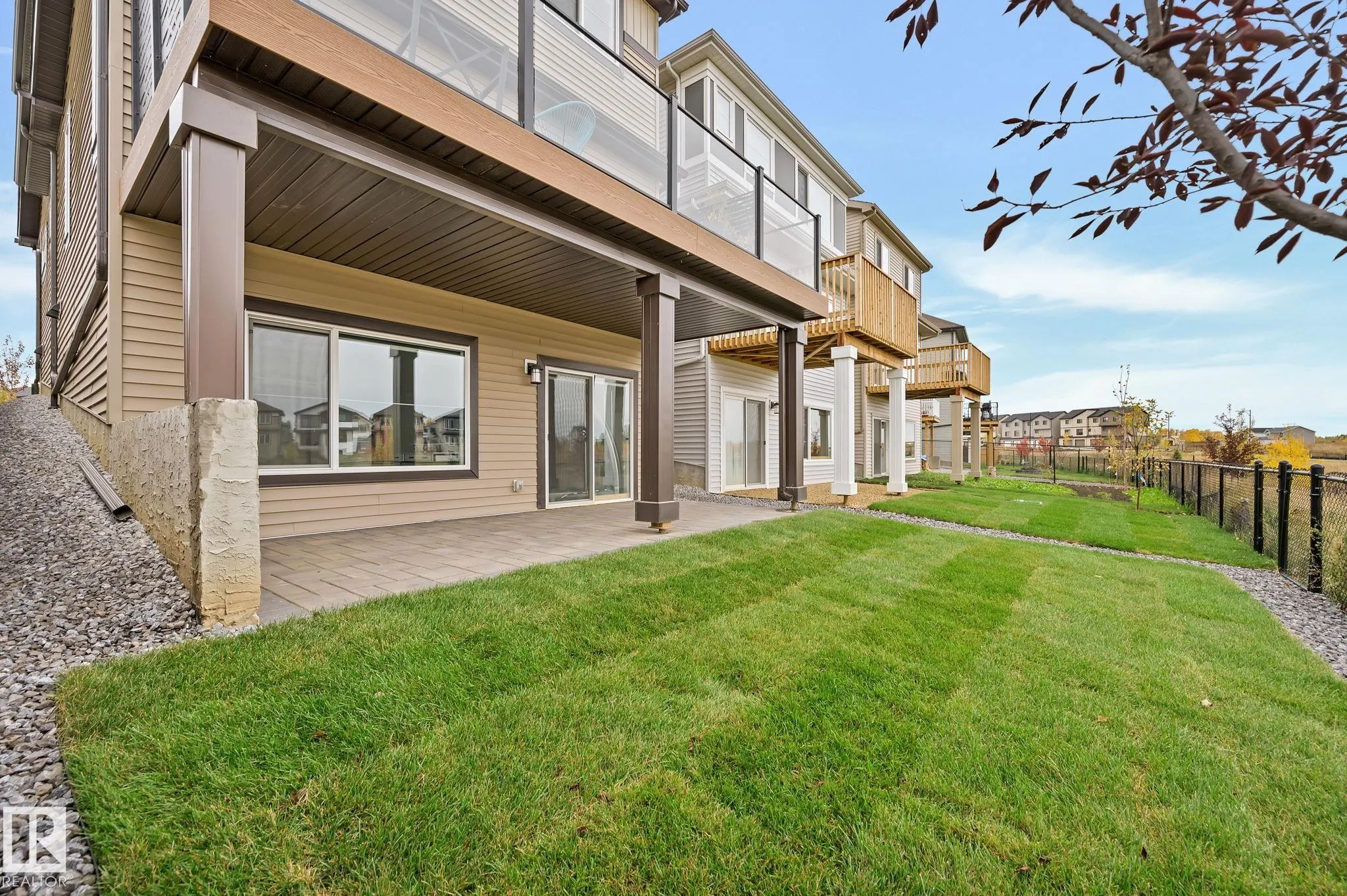 5395 Lark Landing