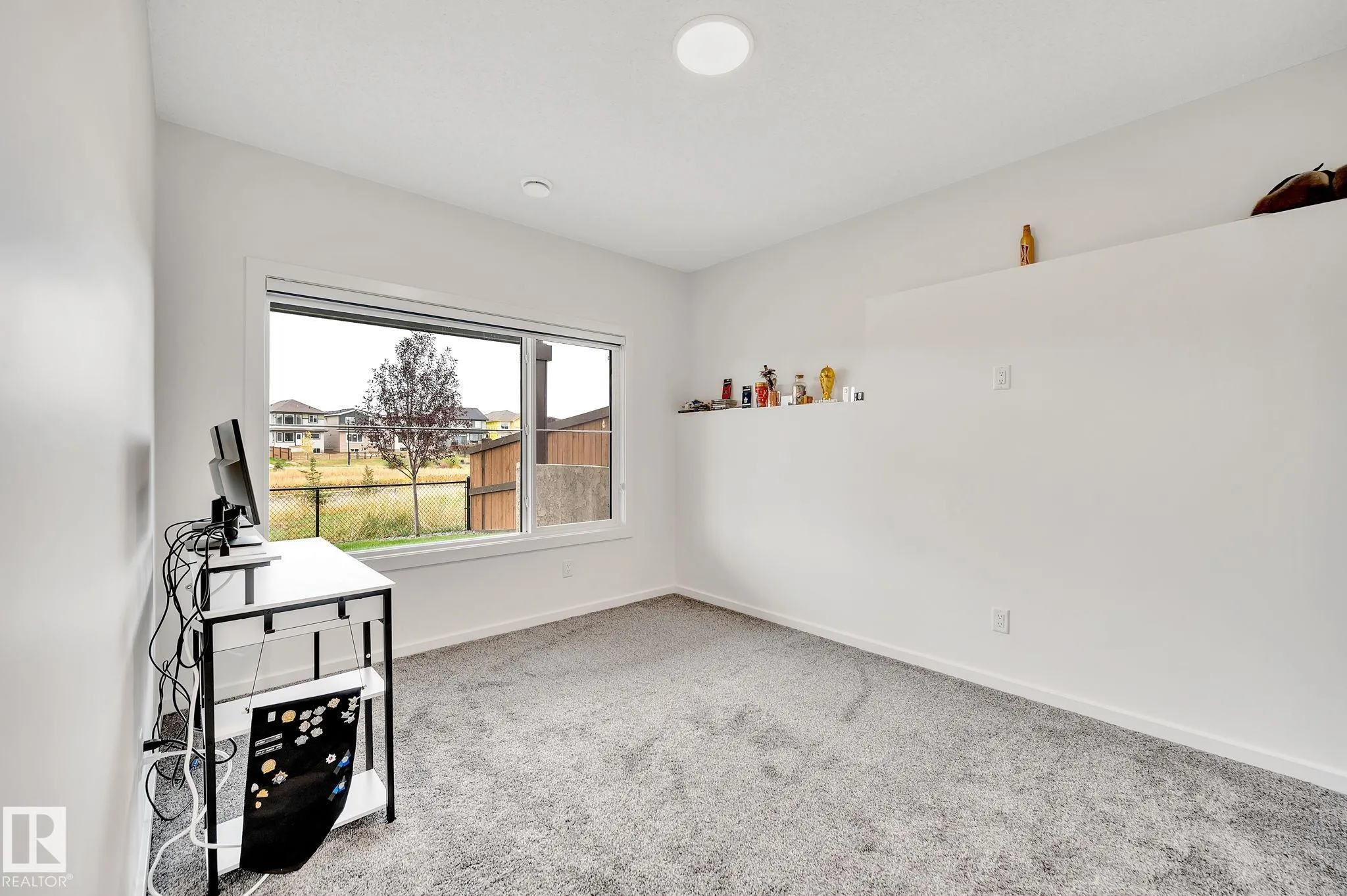 5395 Lark Landing