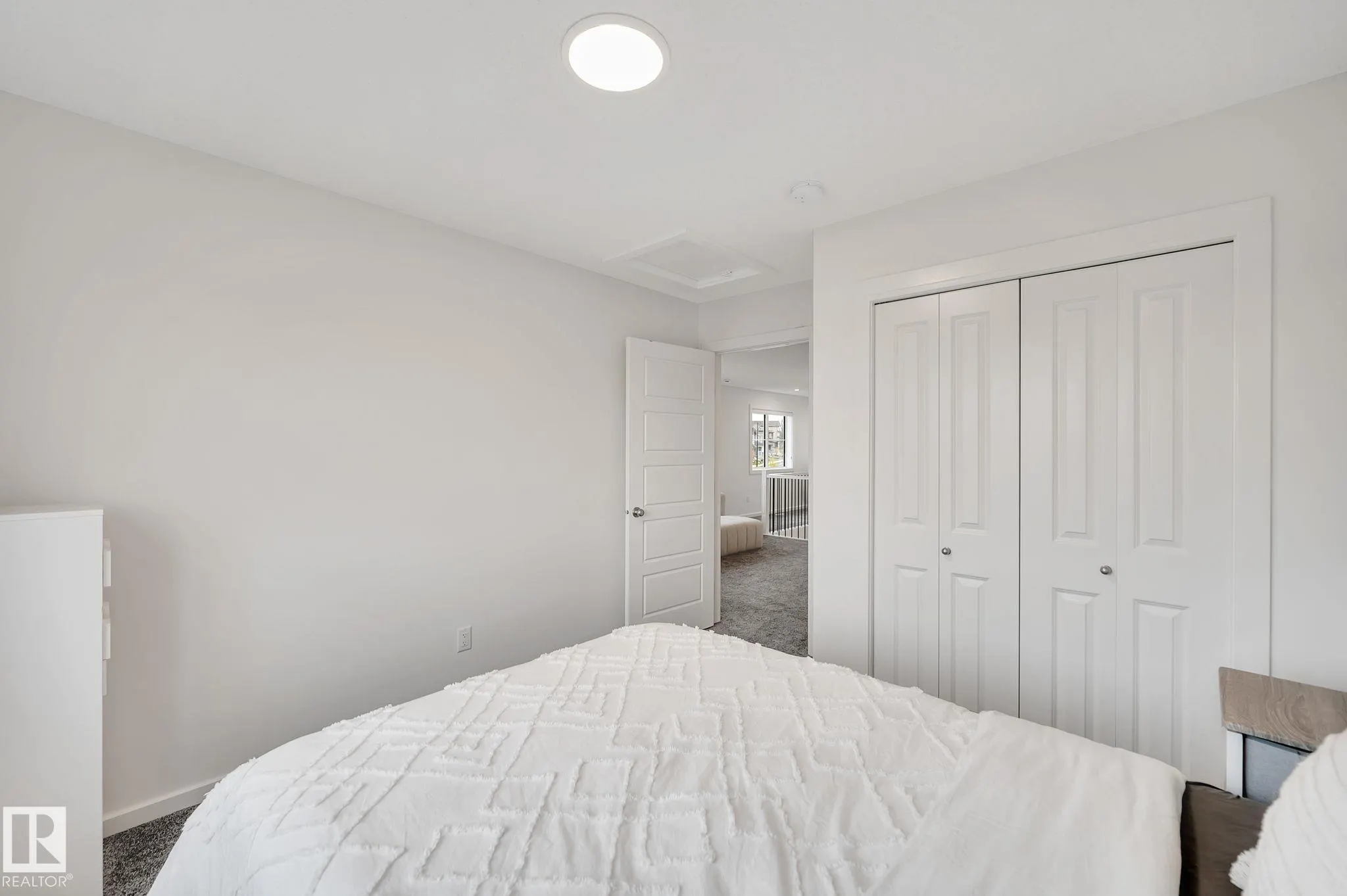 5395 Lark Landing