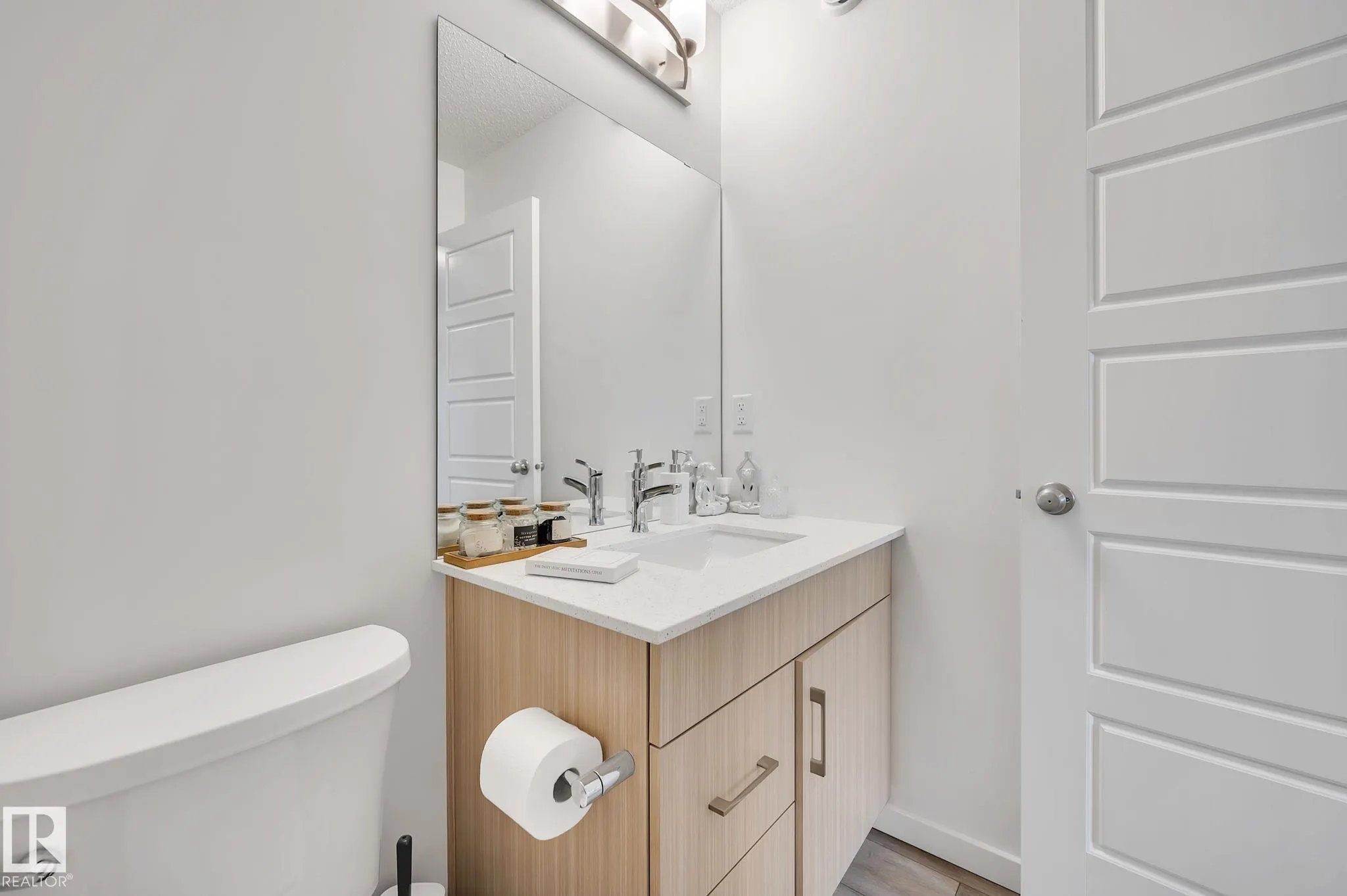 5395 Lark Landing
