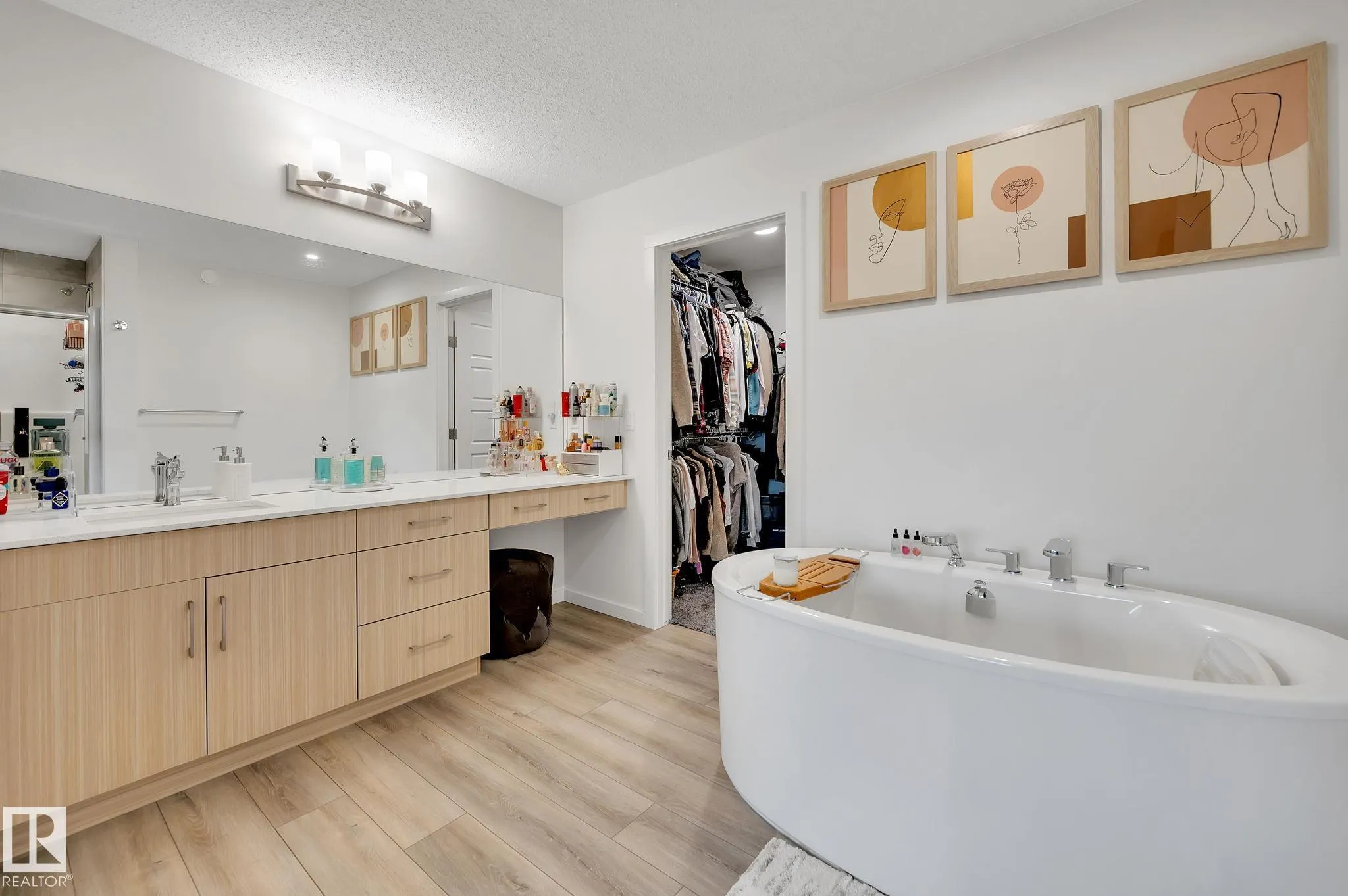 5395 Lark Landing