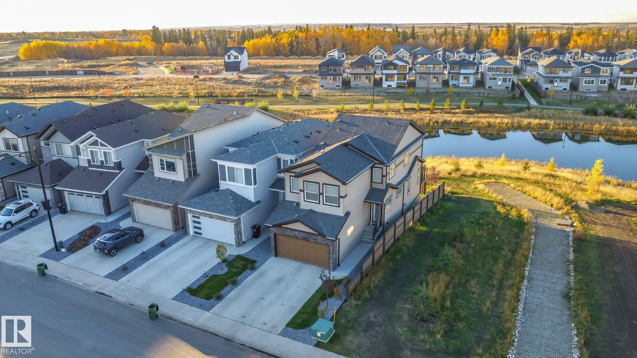 5395 Lark Landing