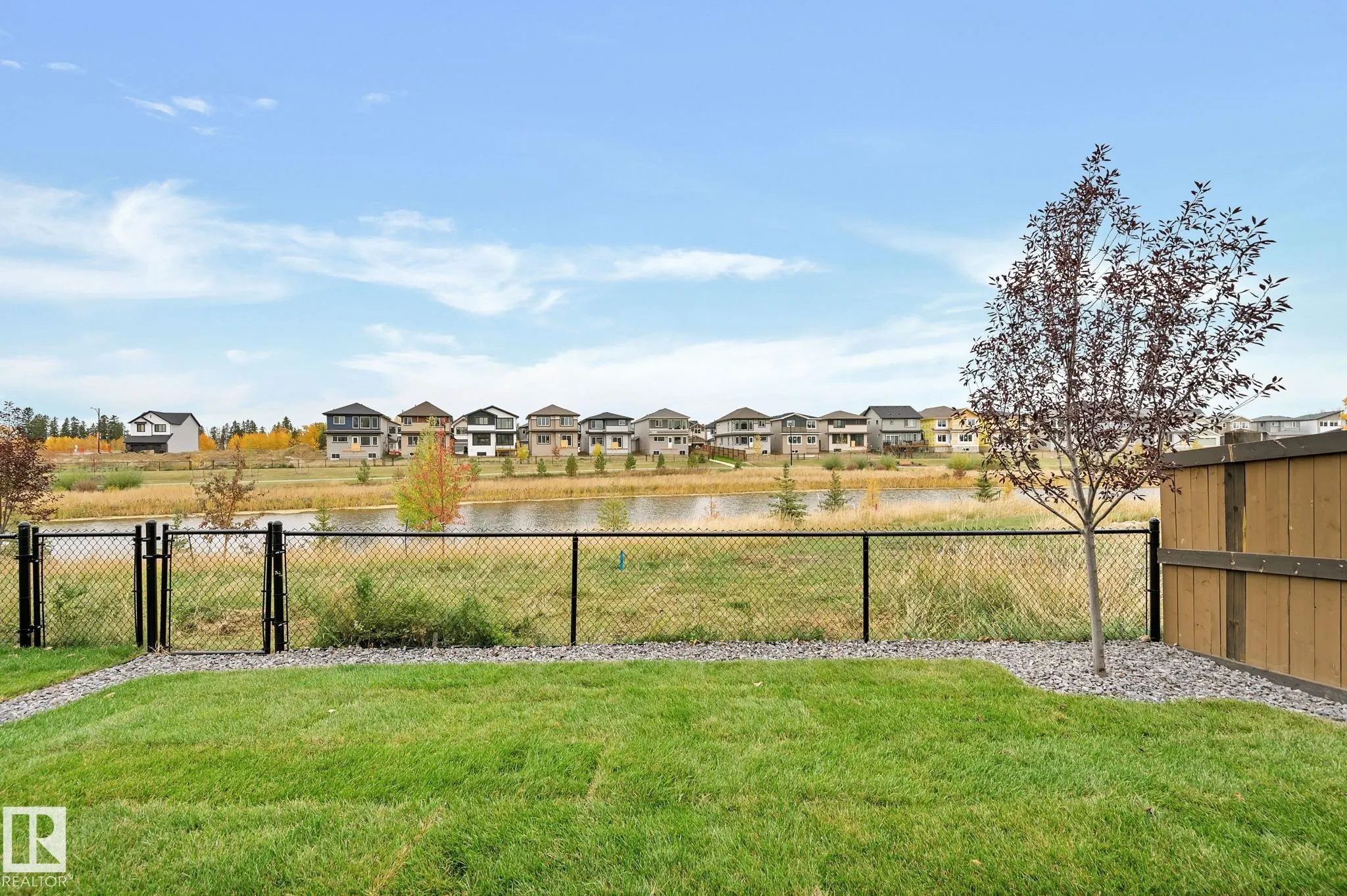 5395 Lark Landing
