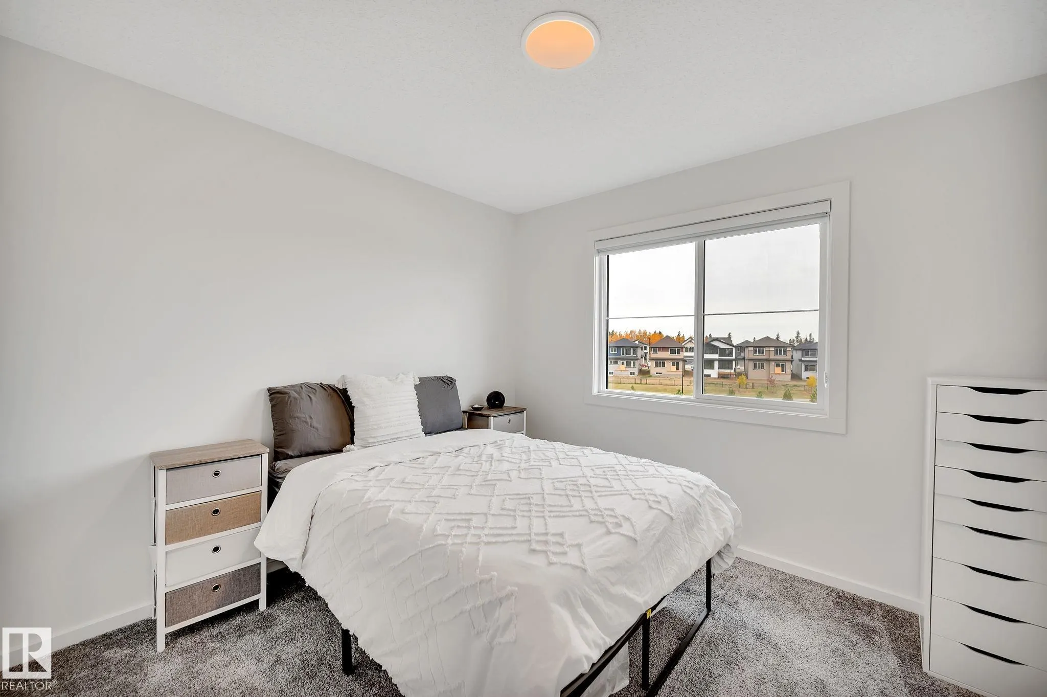 5395 Lark Landing