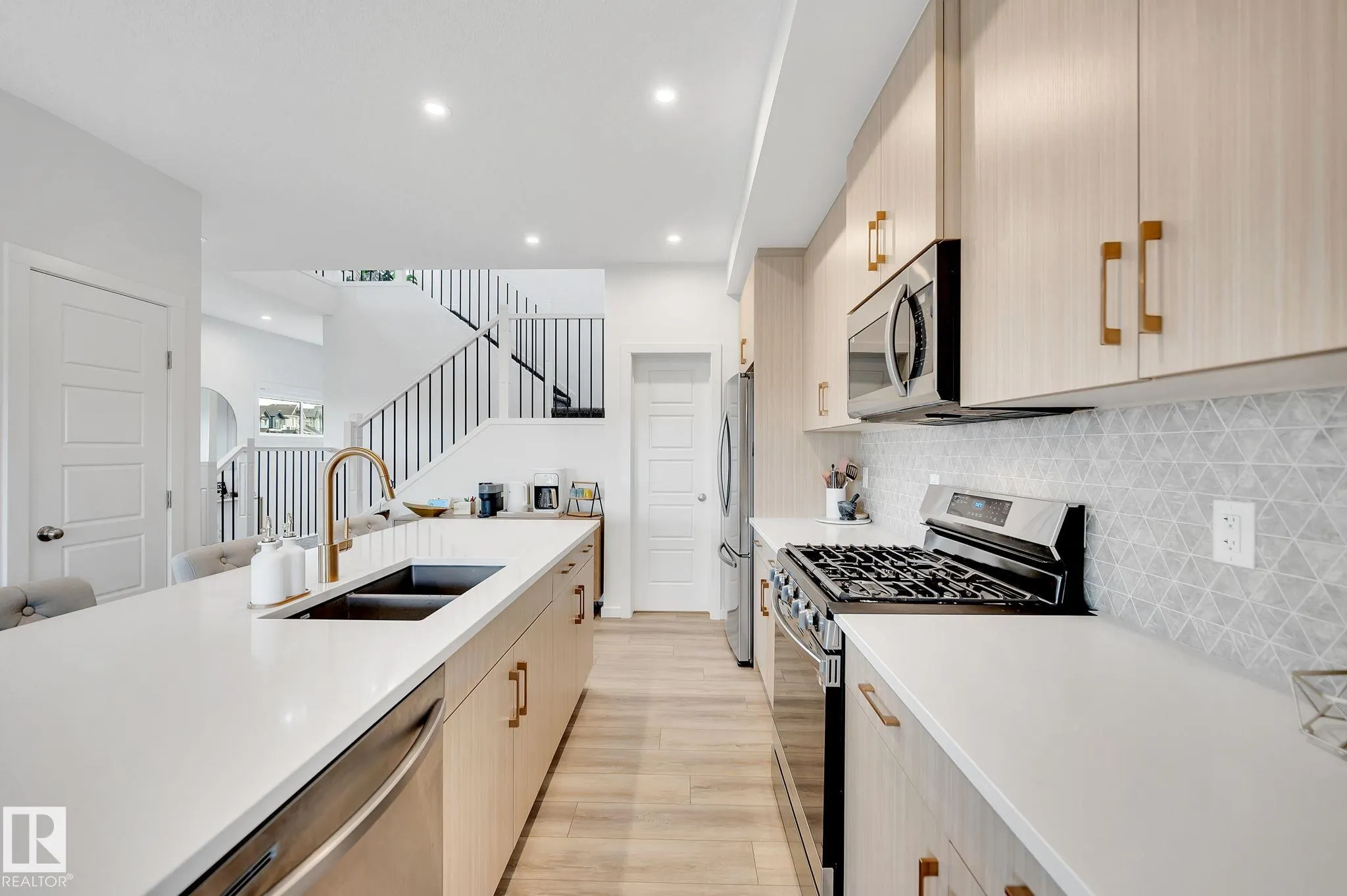 5395 Lark Landing