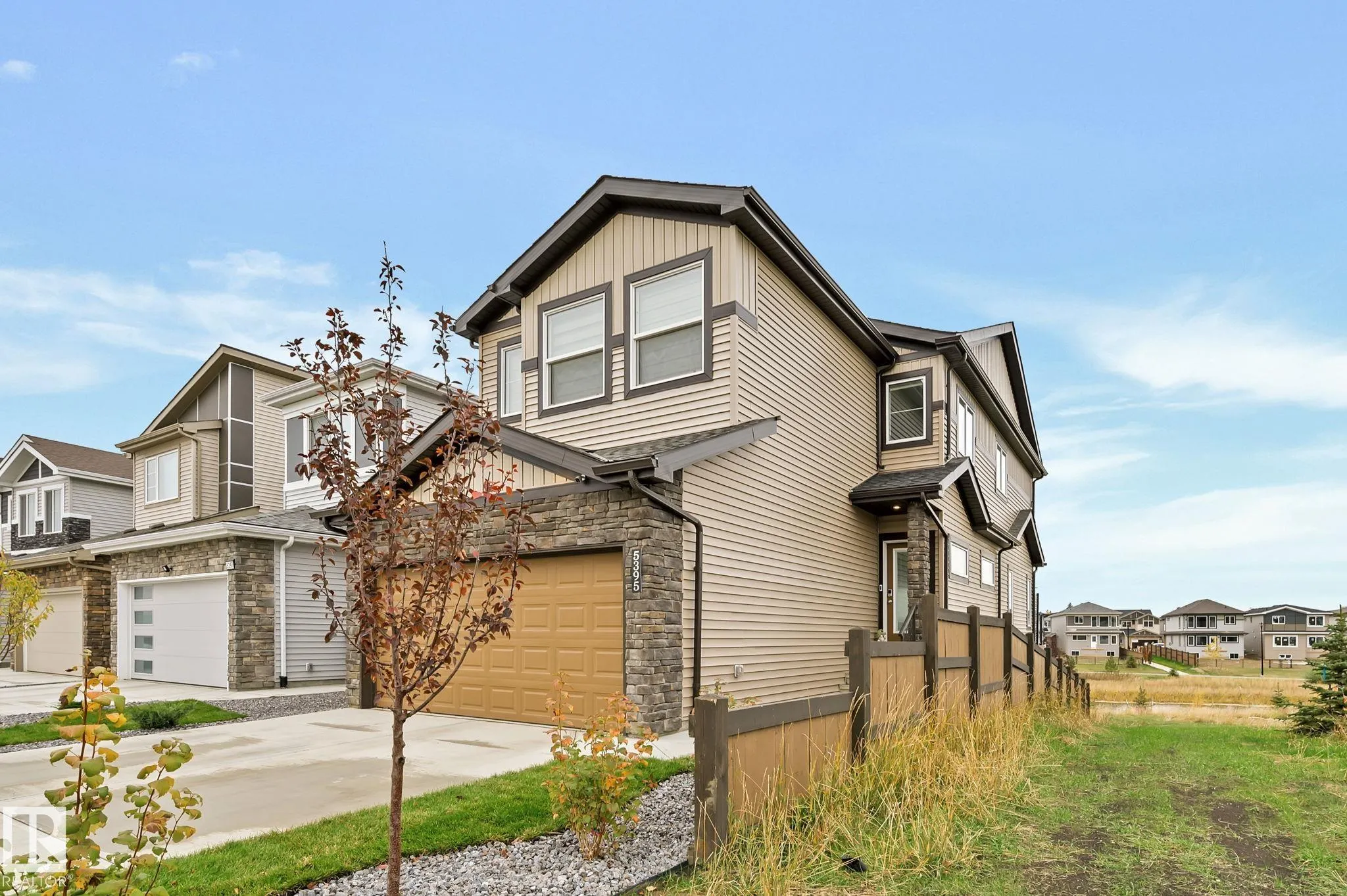 5395 Lark Landing