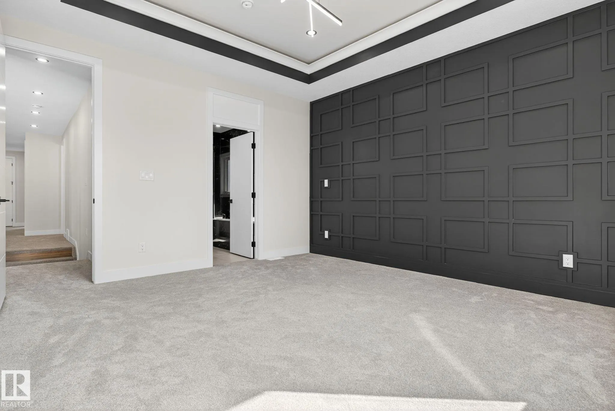 17116 2 Street