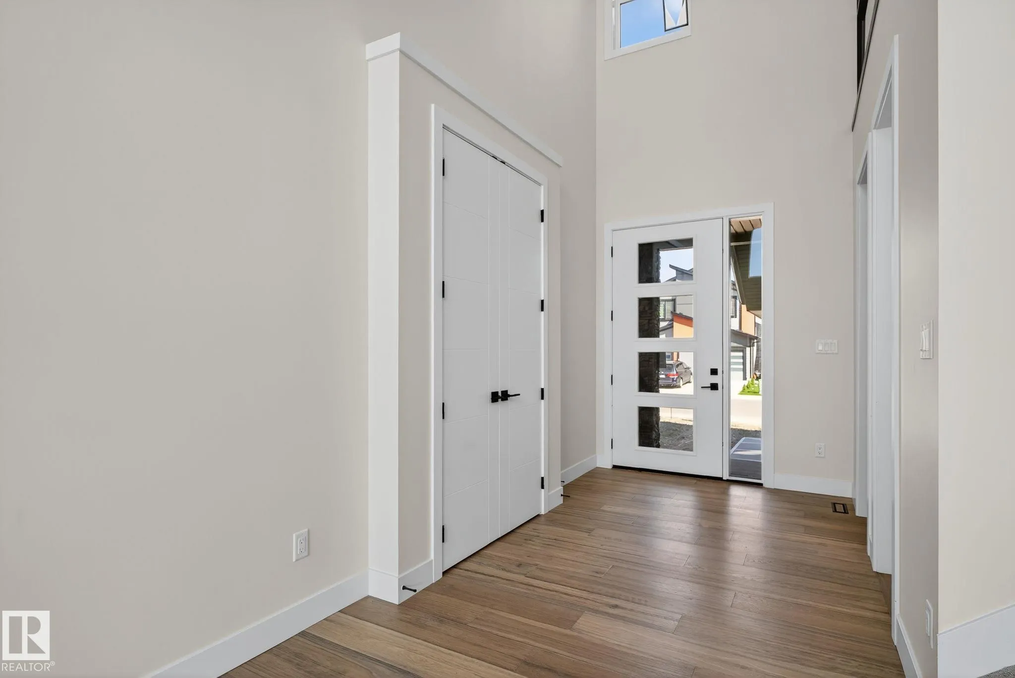 17116 2 Street
