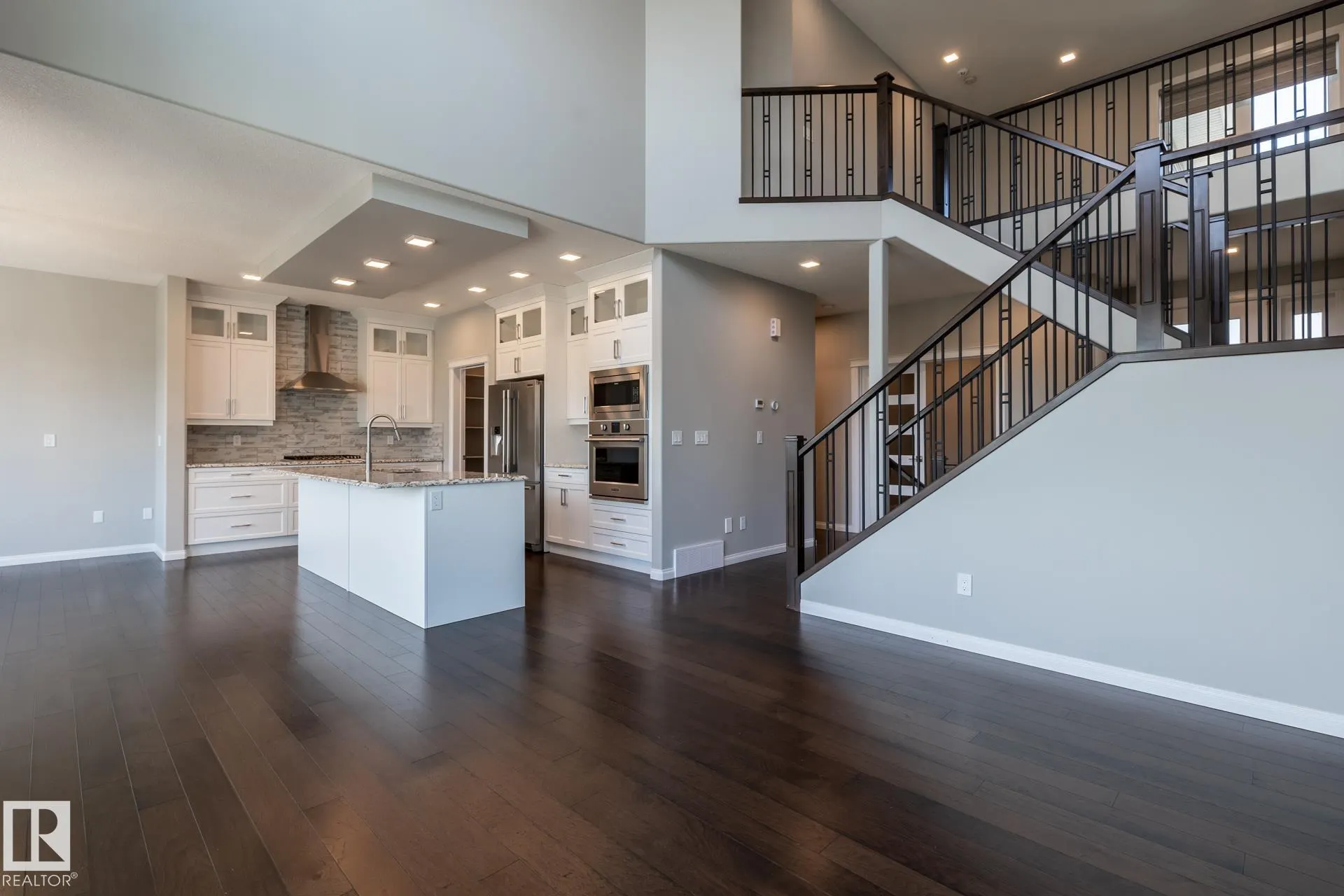 3419 Chickadee DR