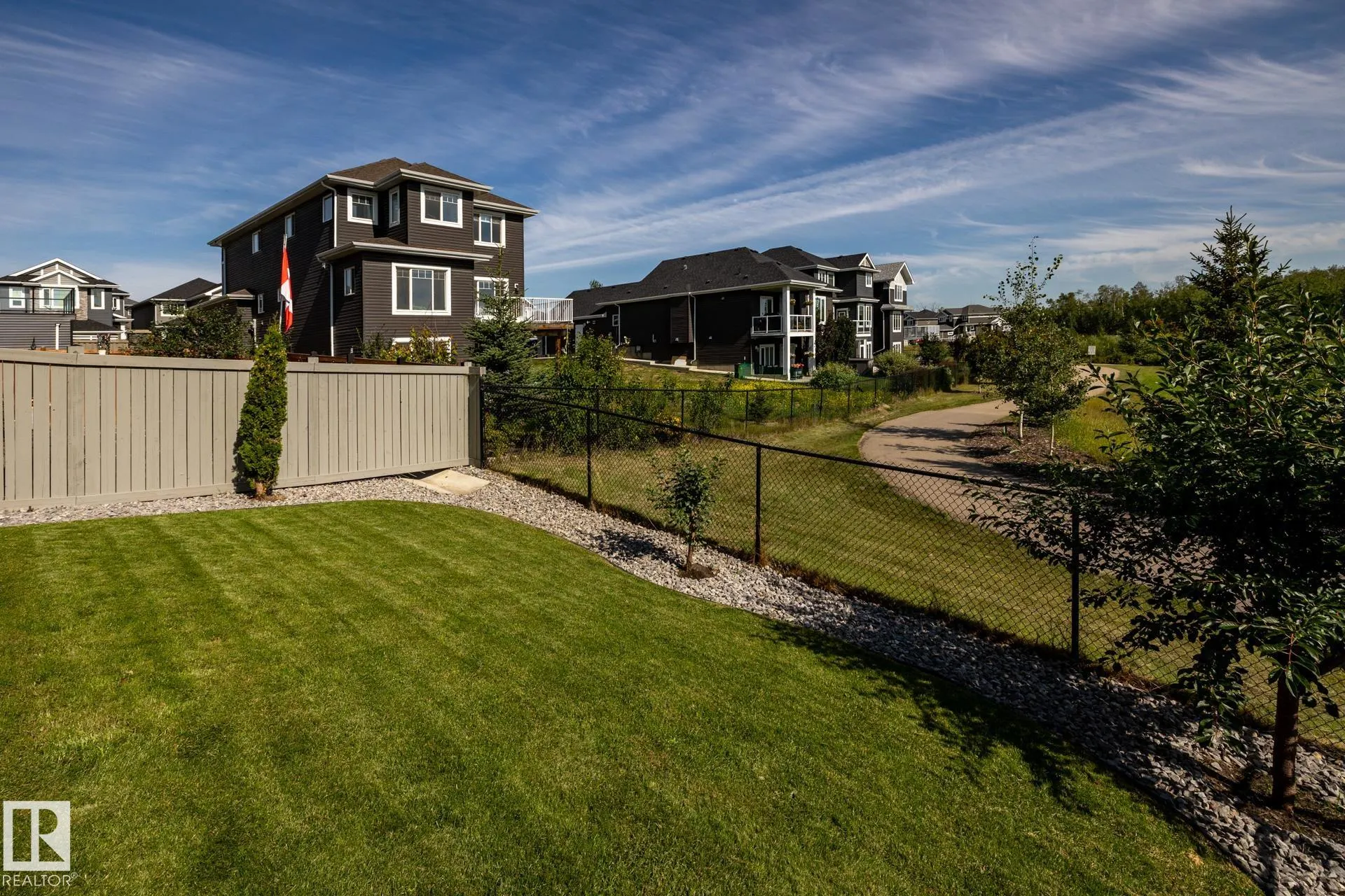 3419 Chickadee DR