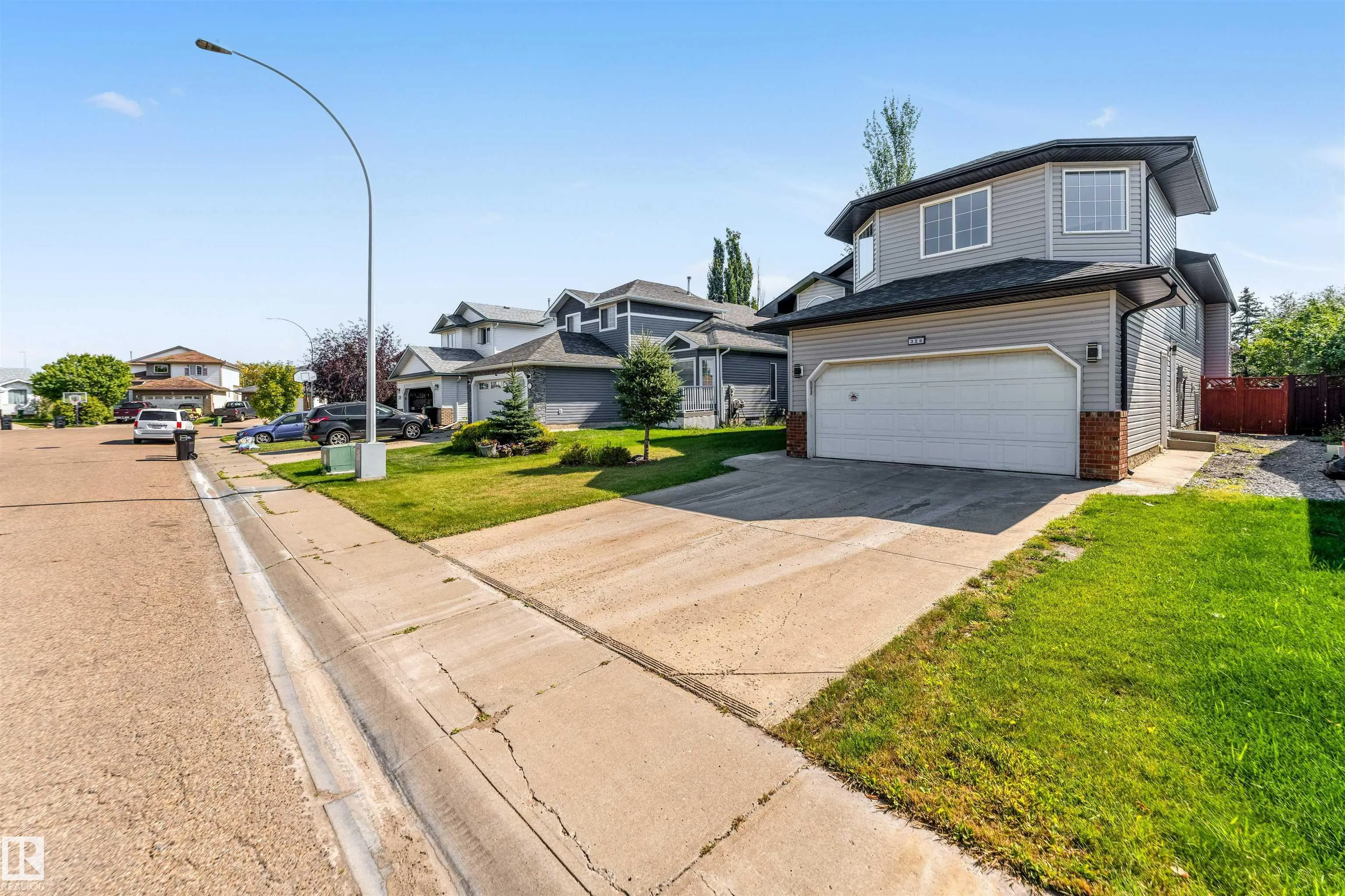 325 Jilling Cres.