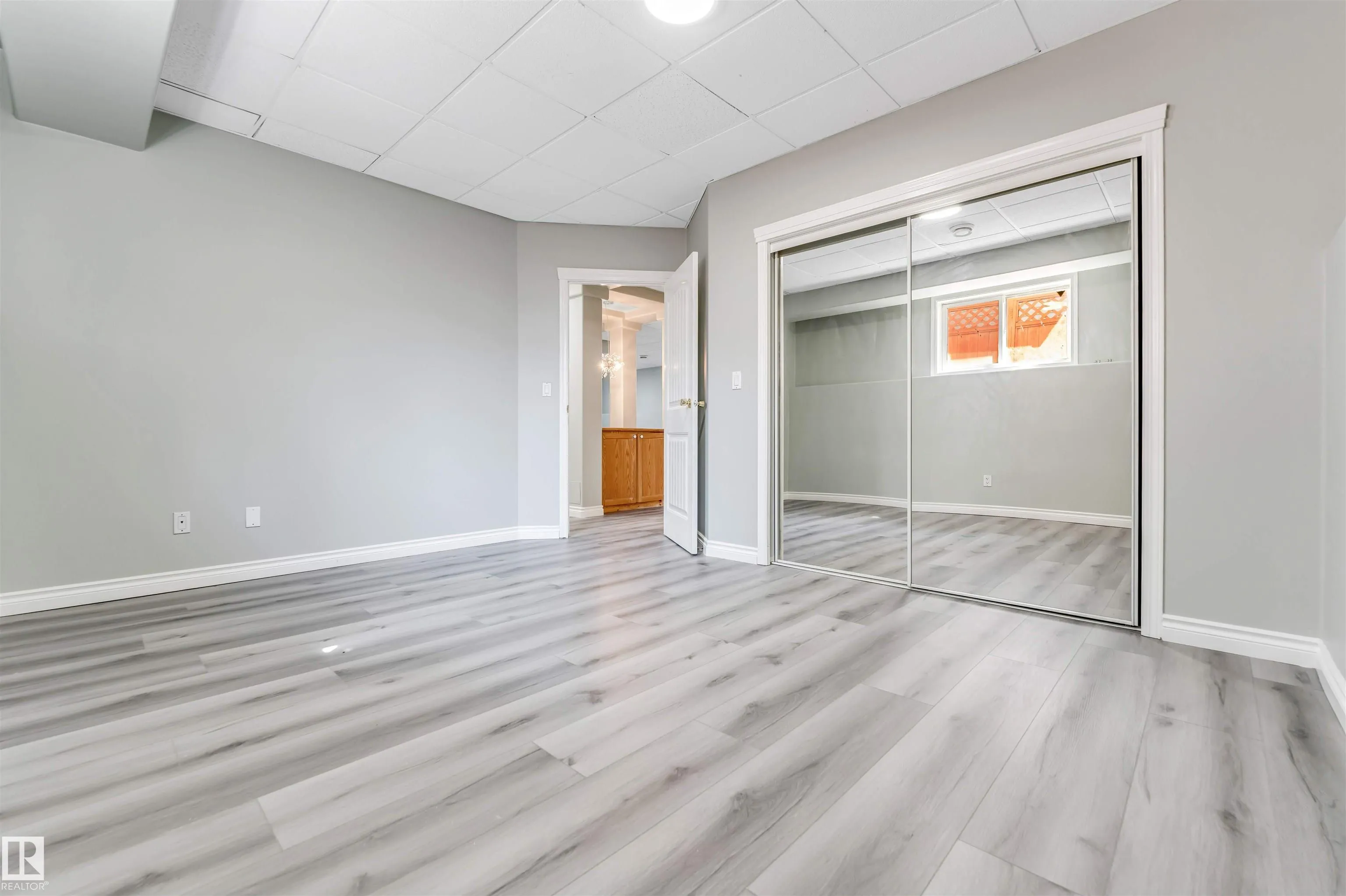325 Jilling Cres.