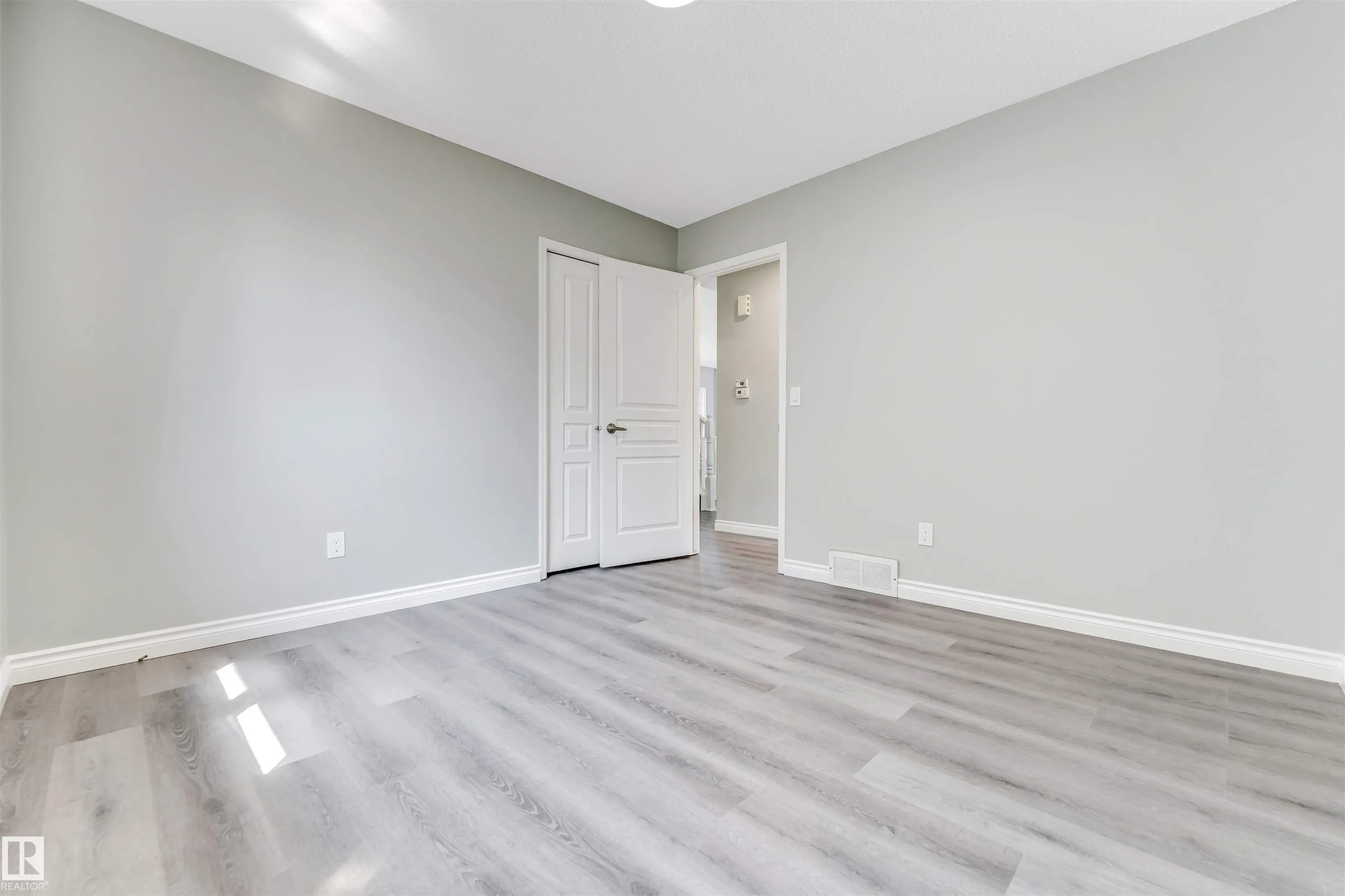 325 Jilling Cres.