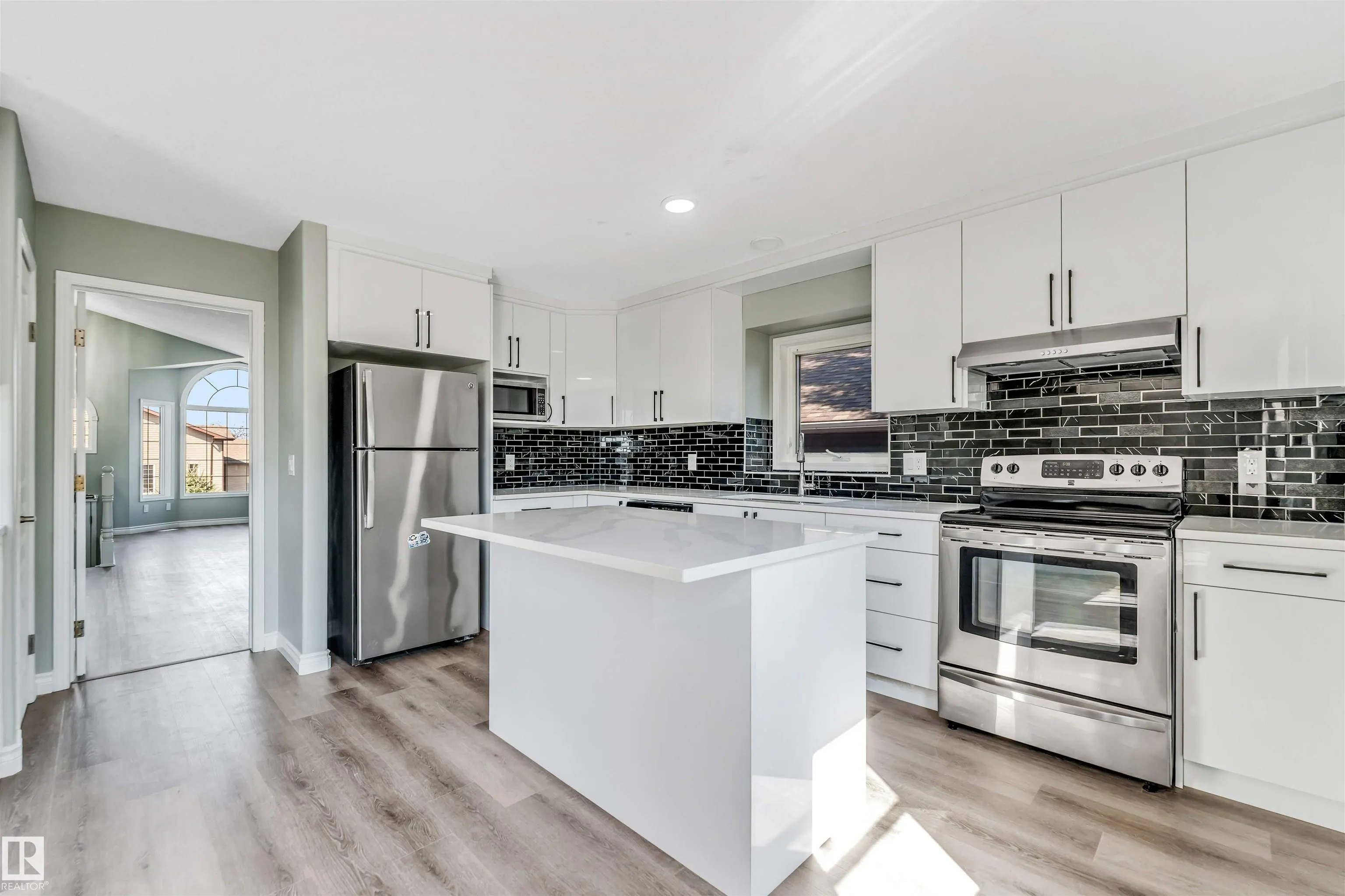 325 Jilling Cres.