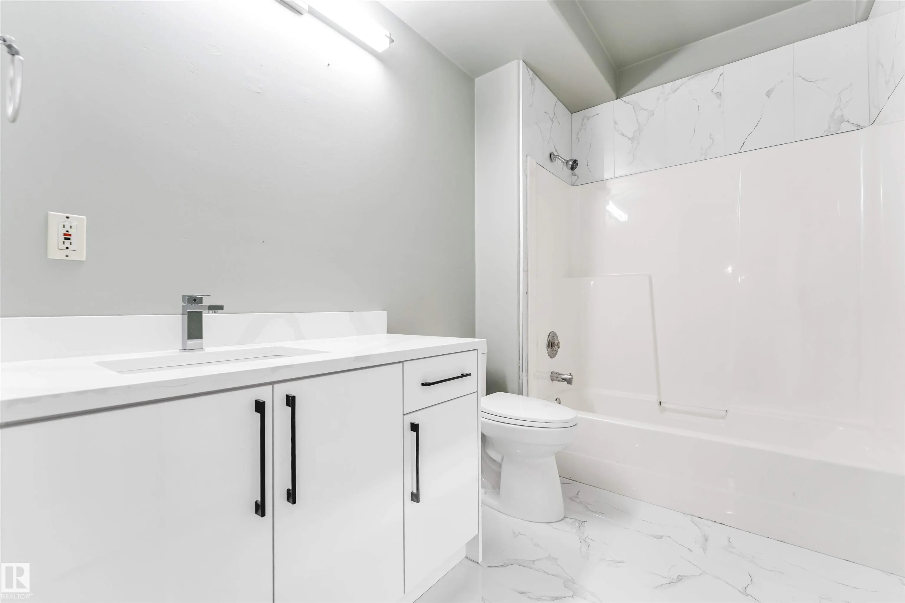 325 Jilling Cres.
