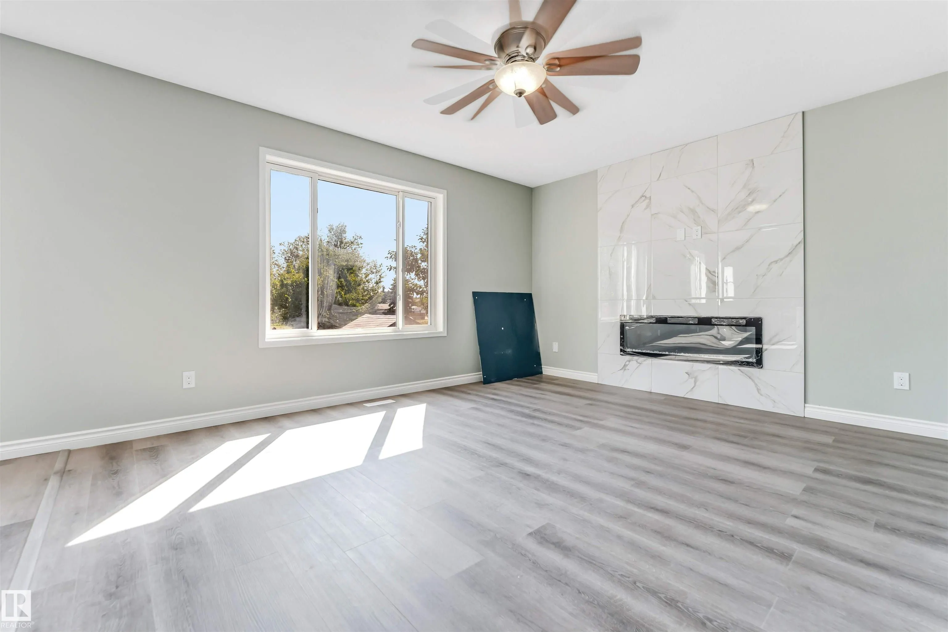 325 Jilling Cres.