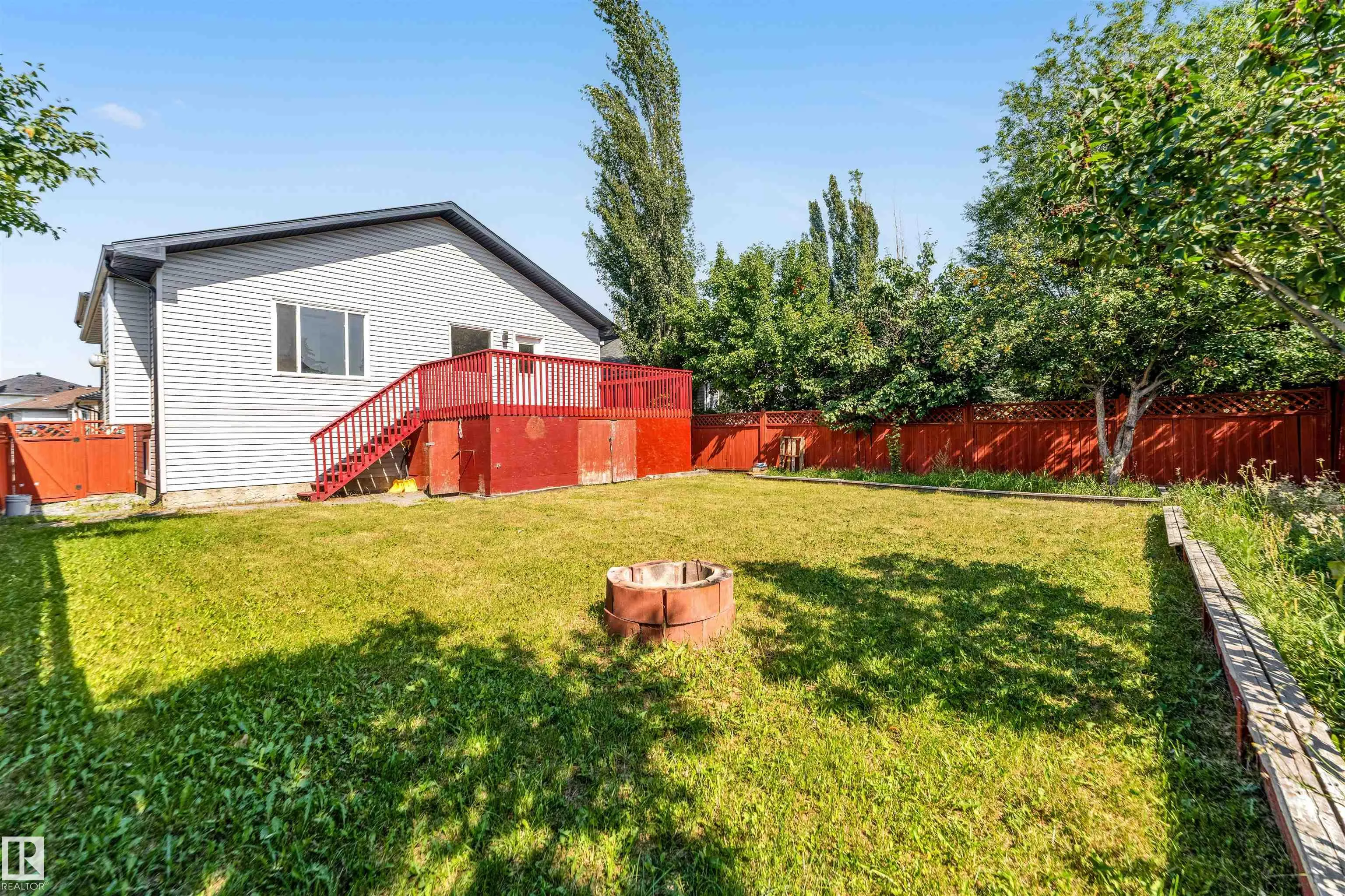 325 Jilling Cres.