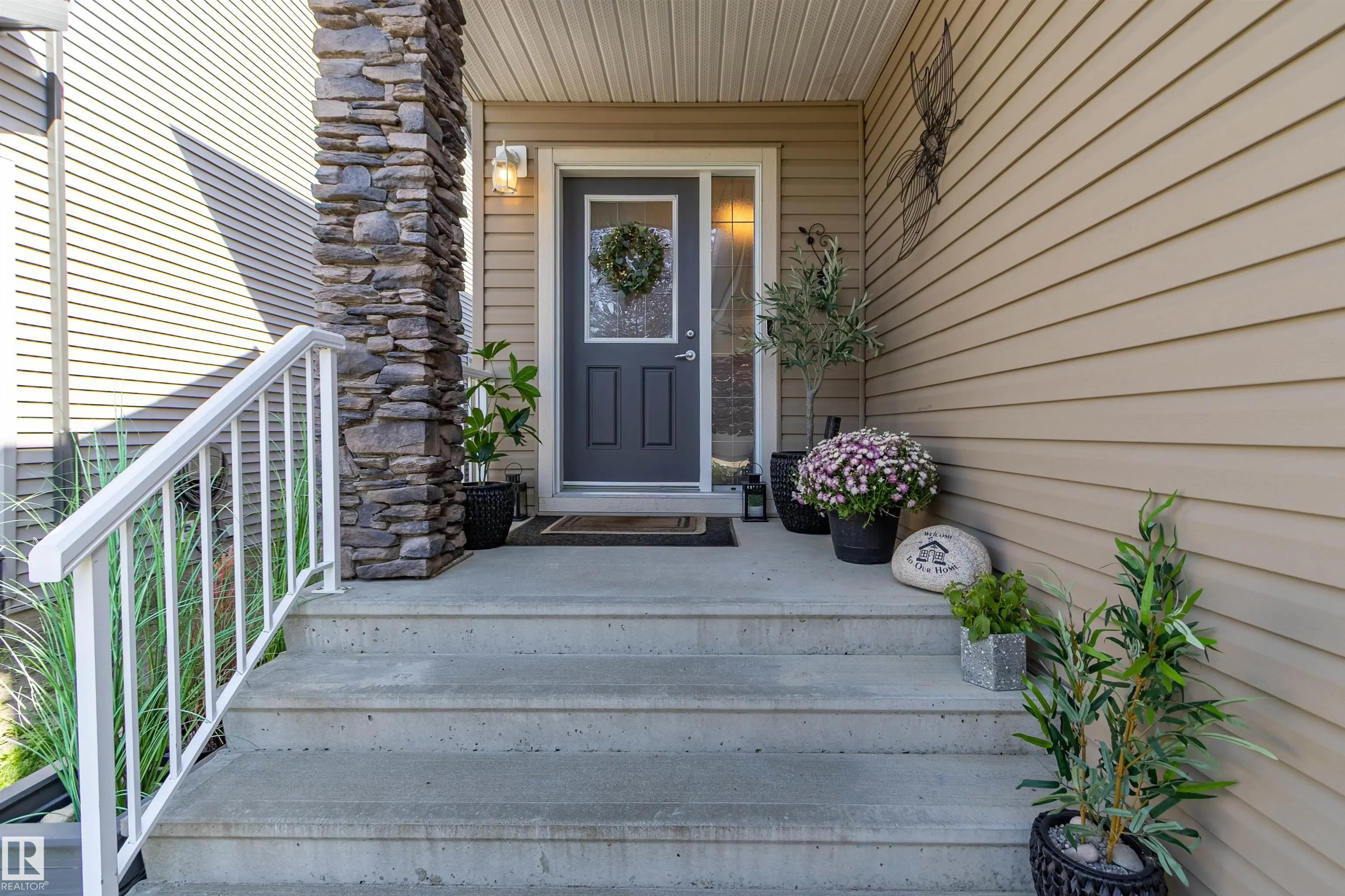 9 Southbridge Crescent