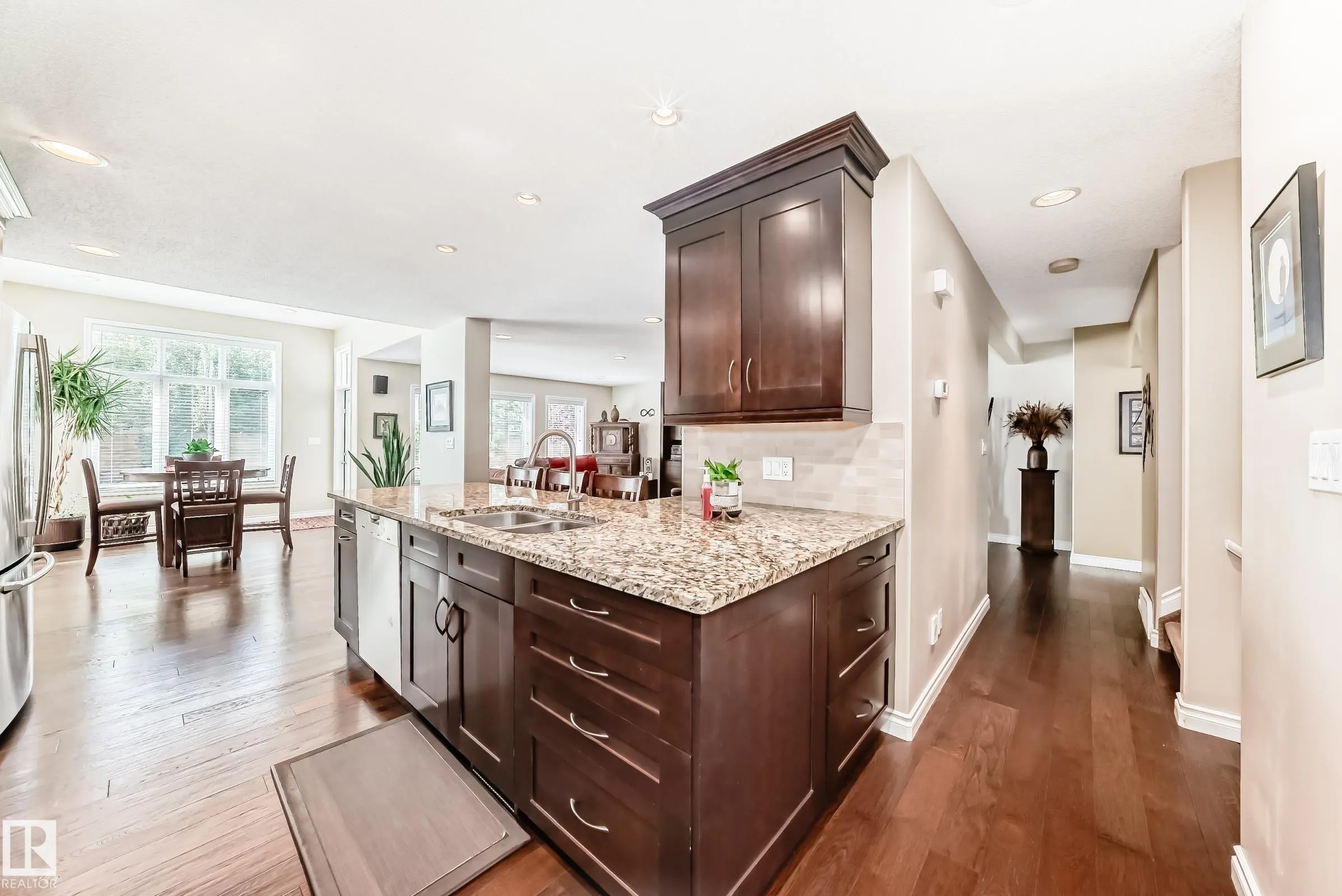 123 FOXBORO Landing