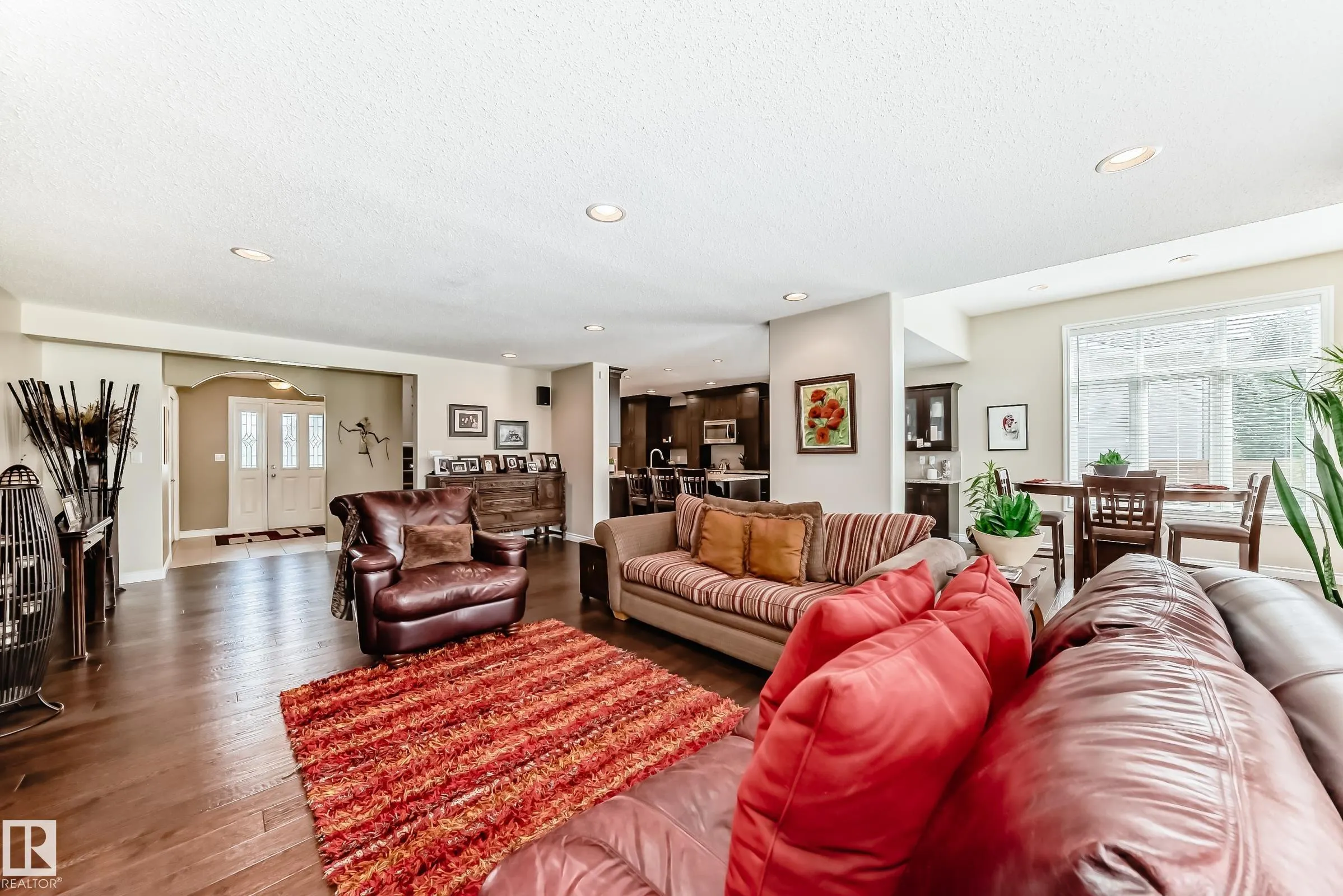 123 FOXBORO Landing