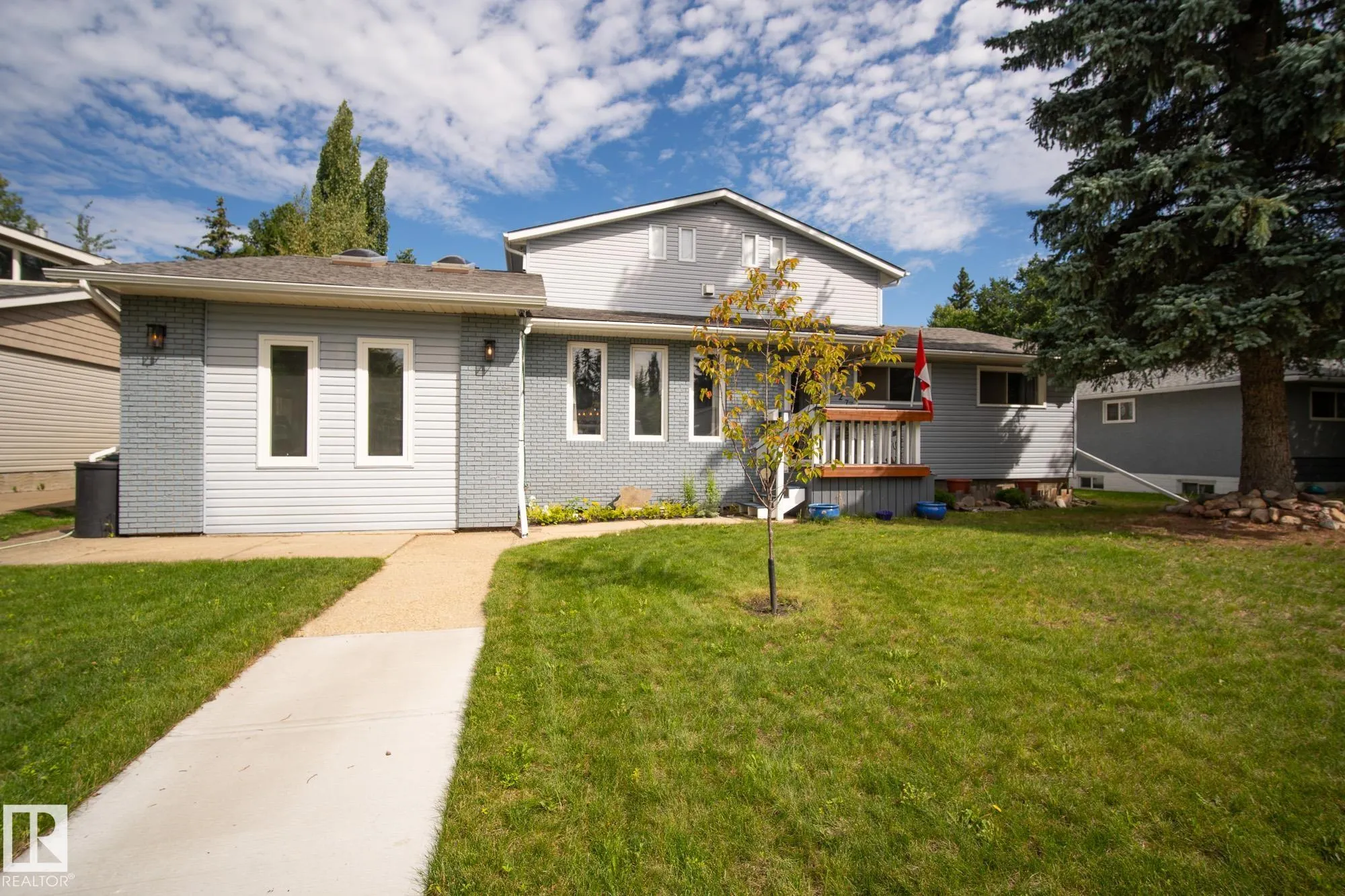 127 PINE Street