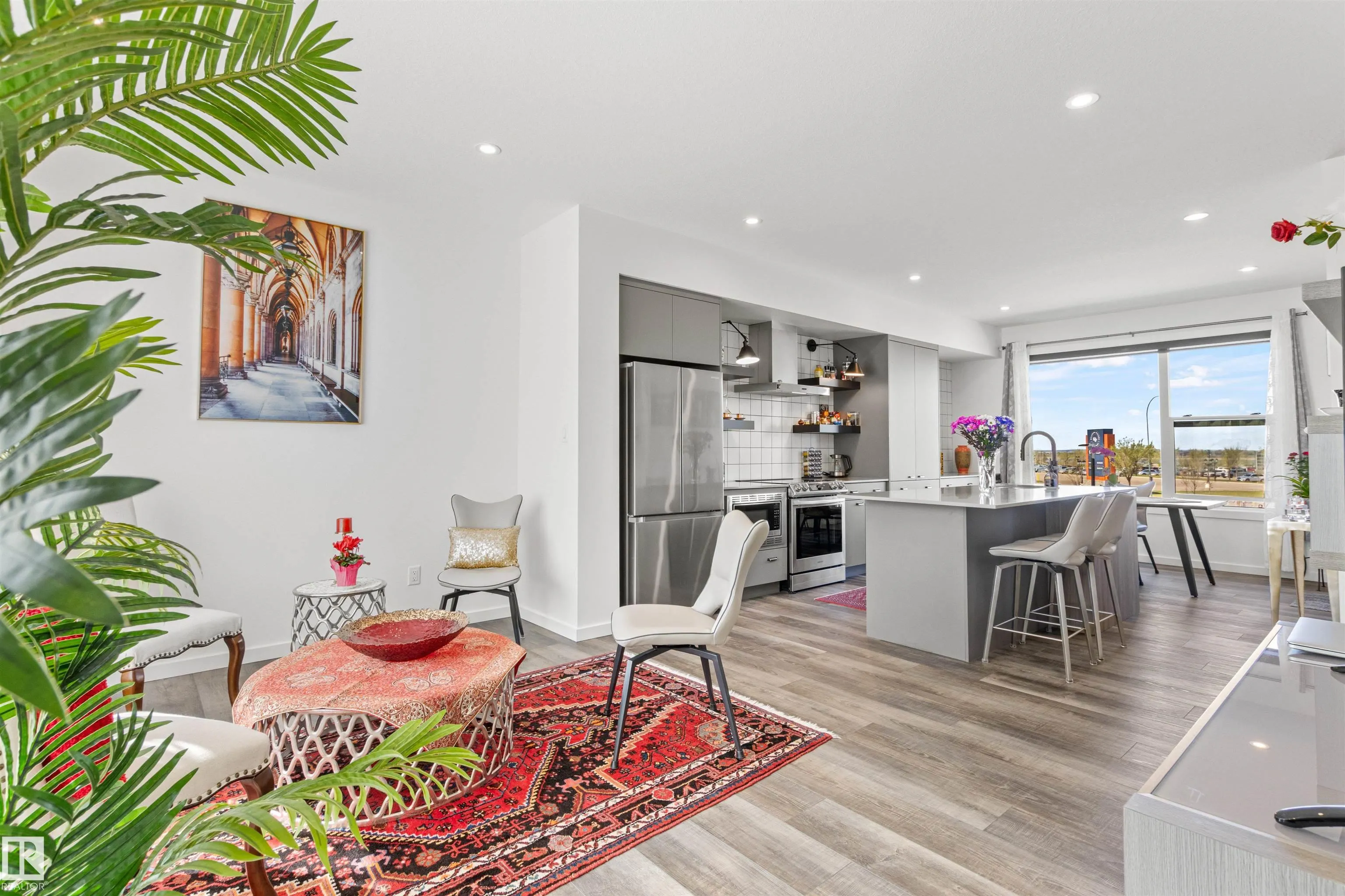 5 RONDEAU Drive