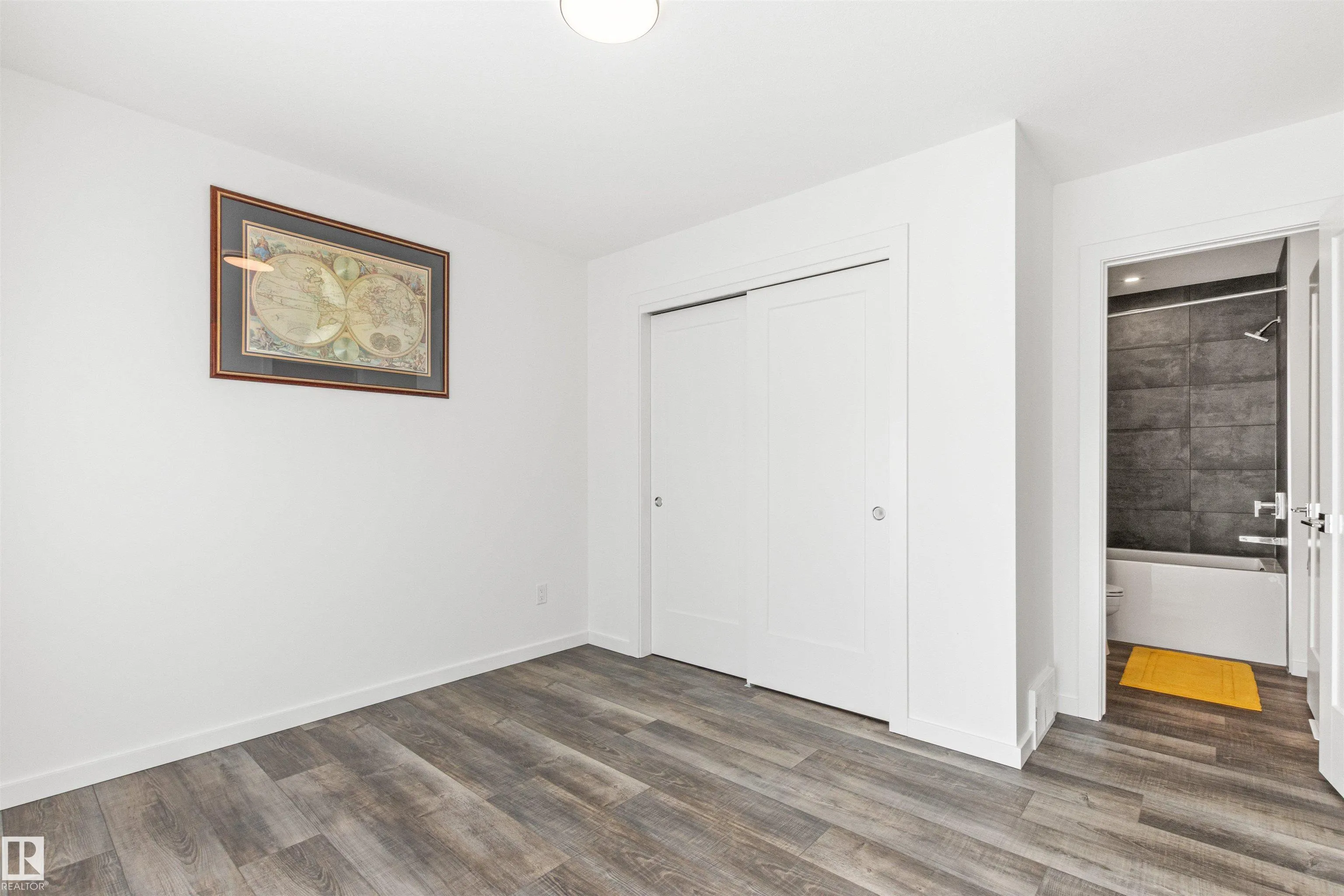 5 RONDEAU Drive