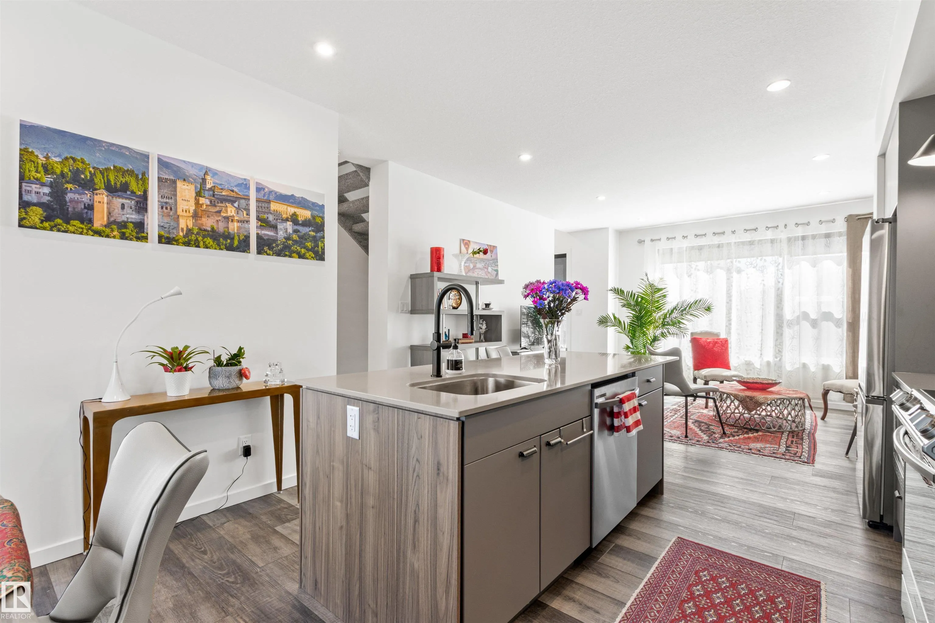5 RONDEAU Drive