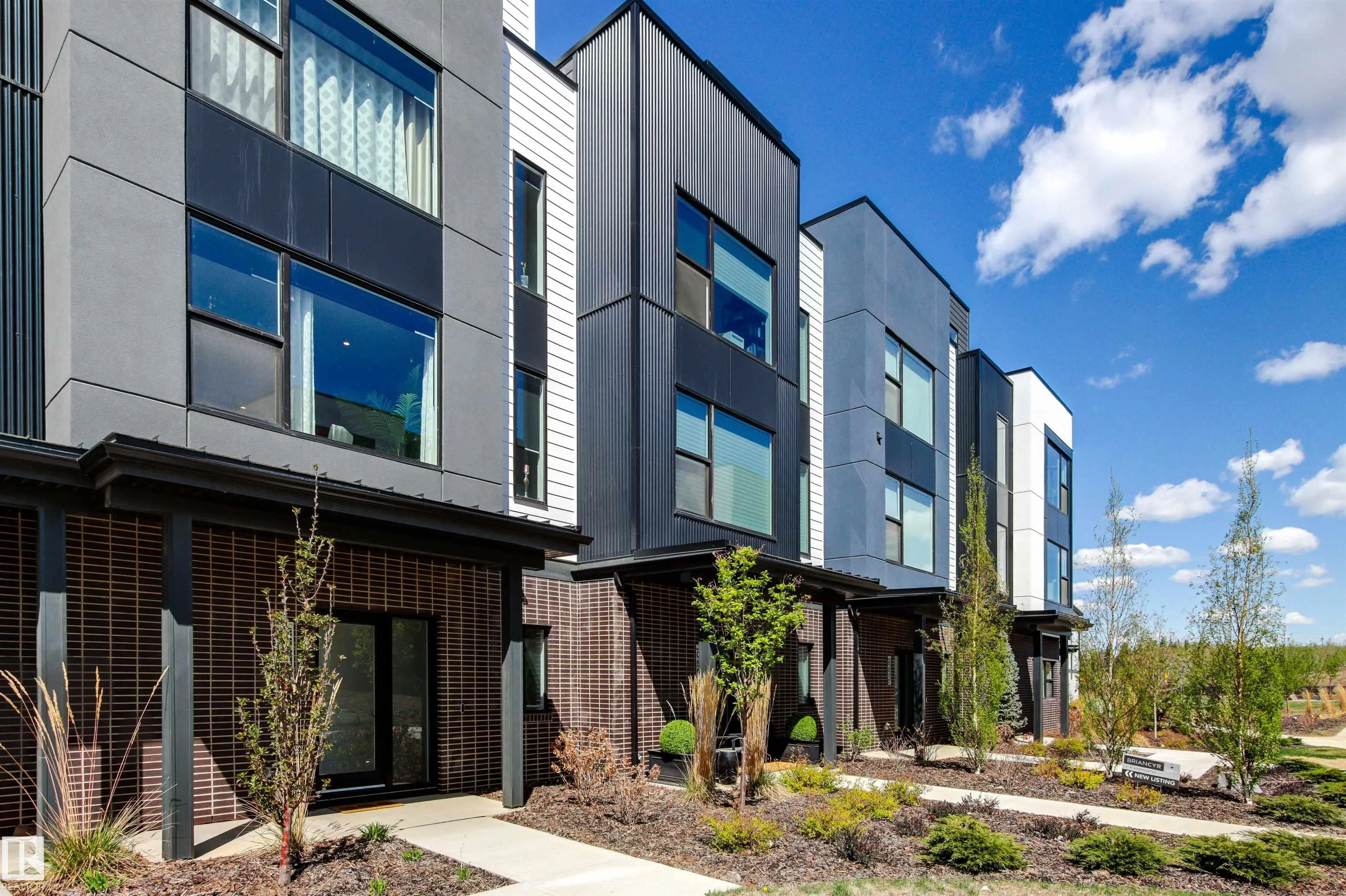 5 RONDEAU Drive
