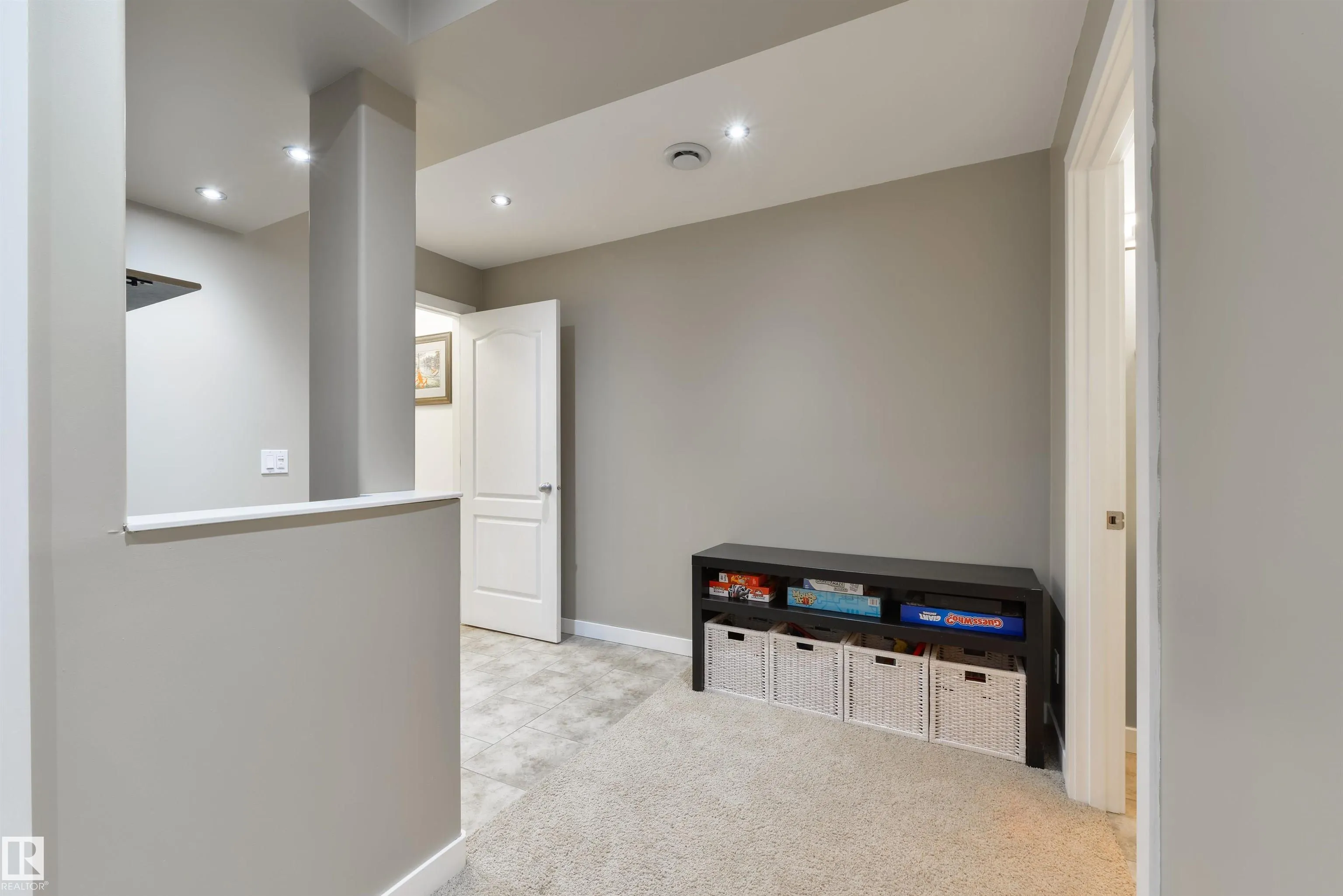 26 LEYLAND Way