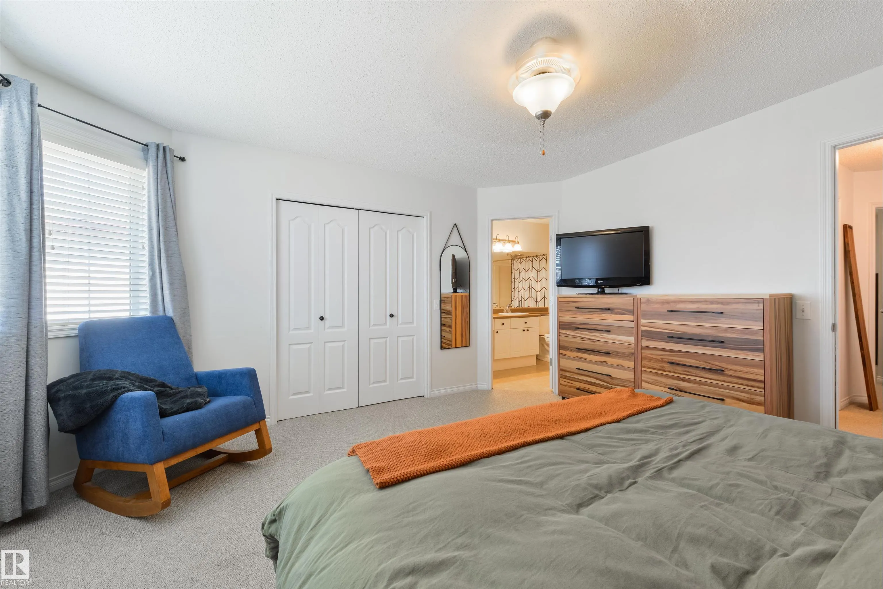 26 LEYLAND Way