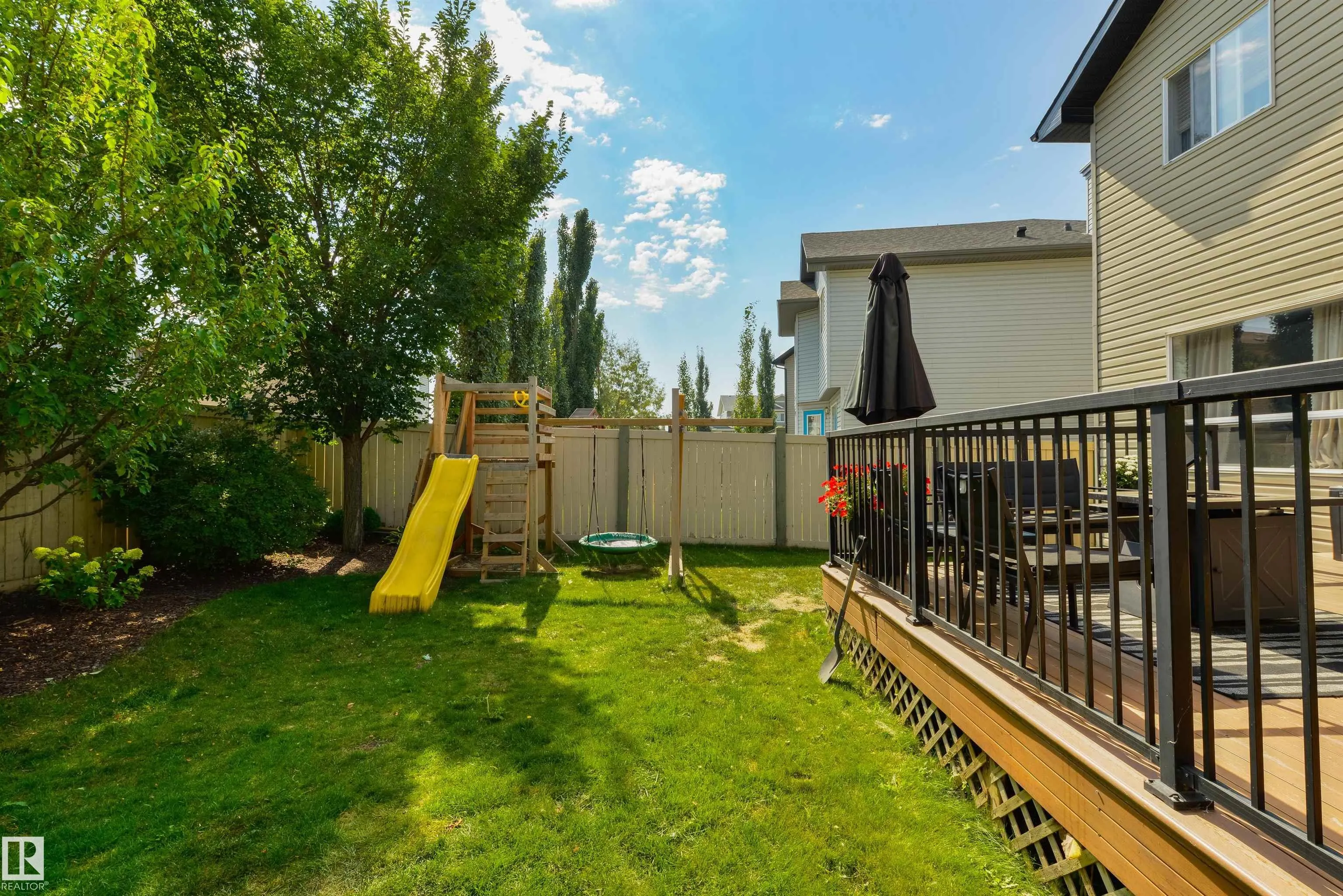 26 LEYLAND Way
