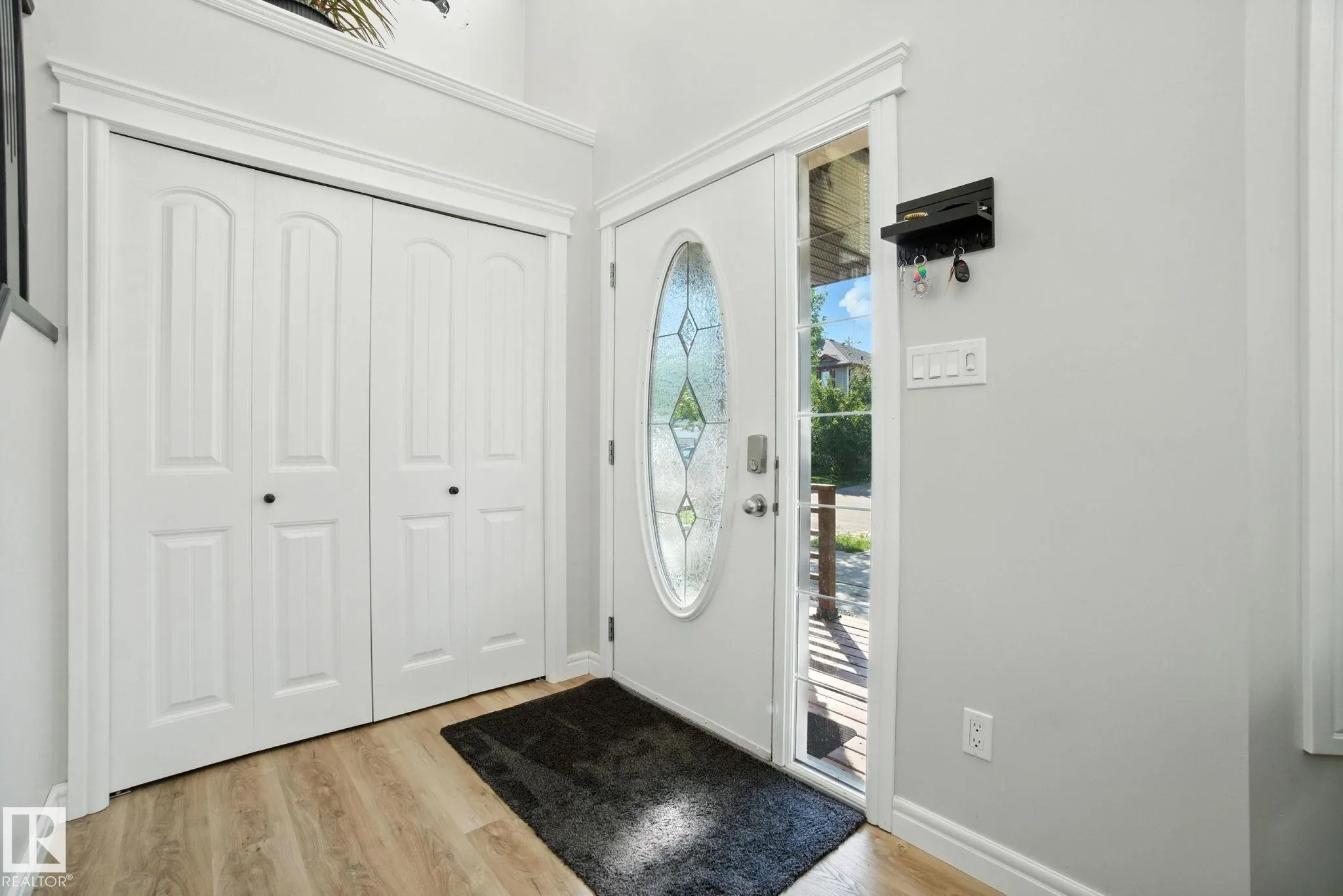 38 VAUGHN Avenue