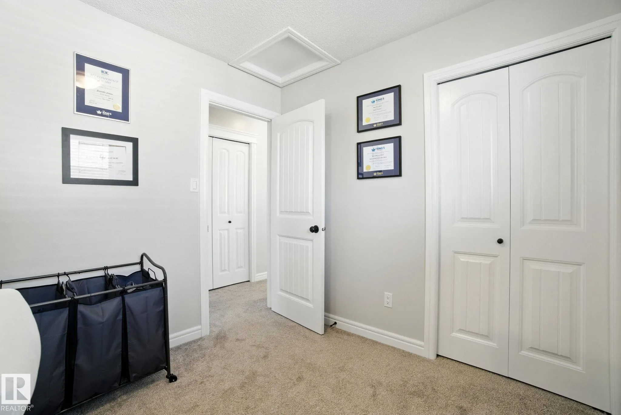 38 VAUGHN Avenue