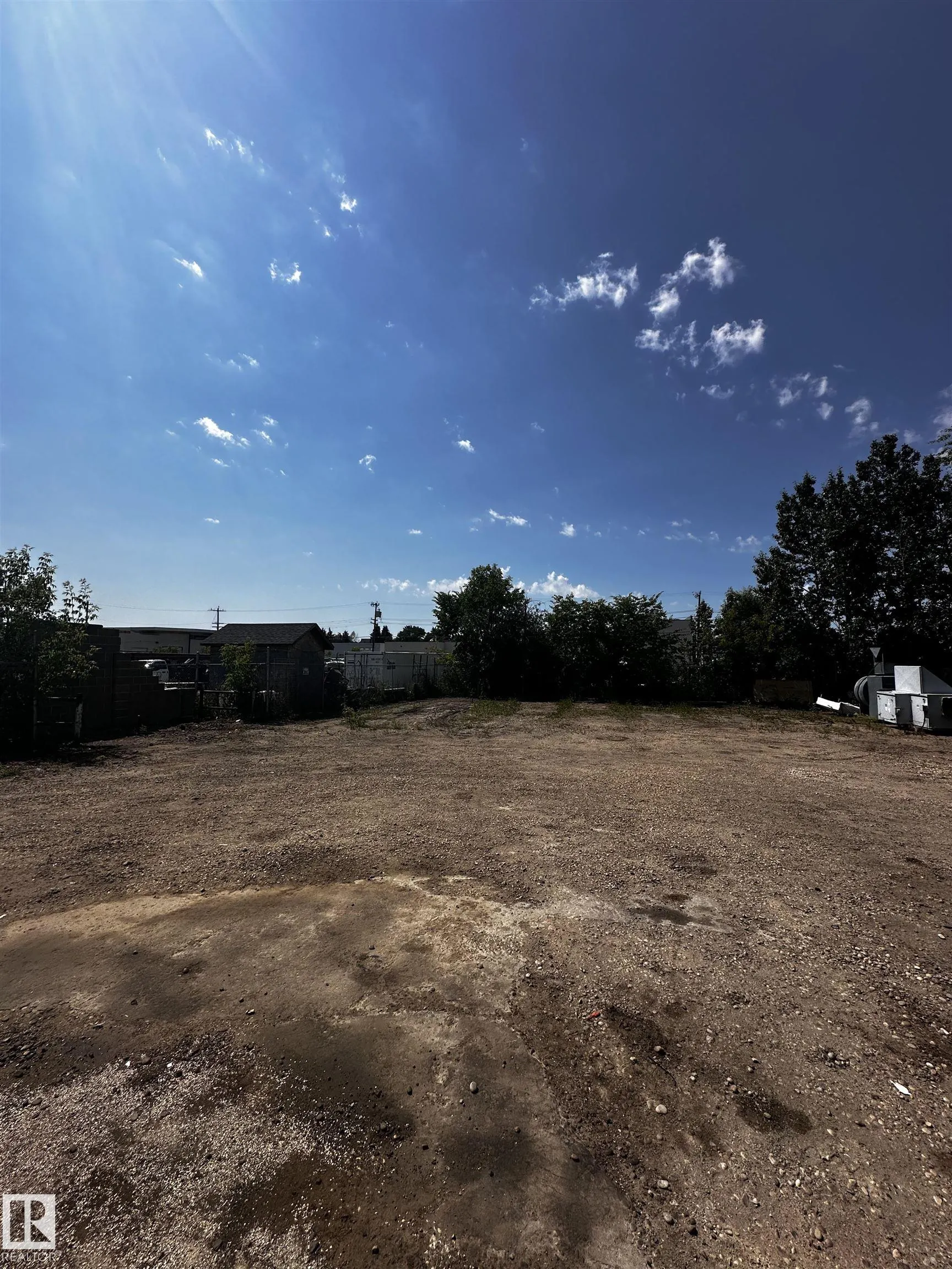 5720 103A Street