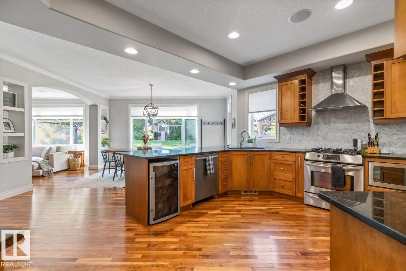 52304 RGE ROAD 233