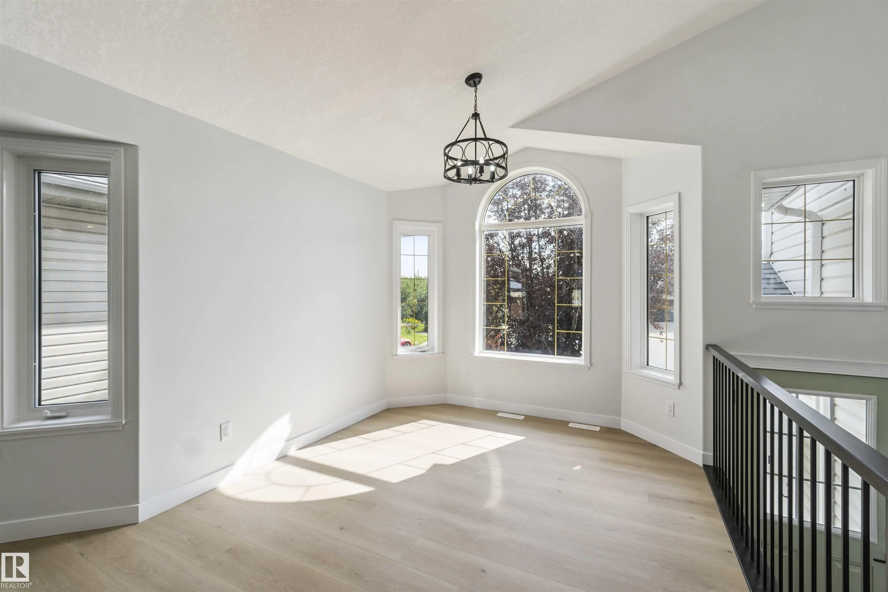 618 LAYTON Court